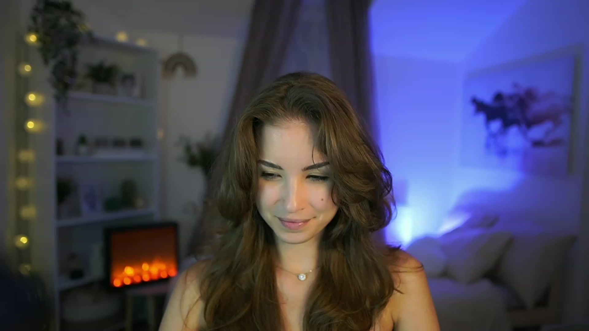 Gallery image thumbnail from Shy_jane's myfreecams stream on, 08/07/2023, 15:41 image 1 of 20
