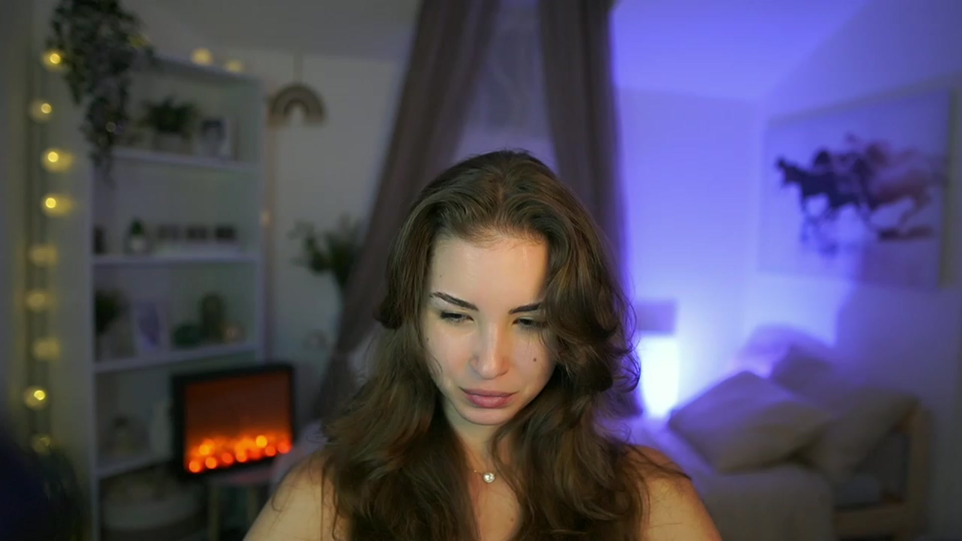 Gallery image thumbnail from Shy_jane's myfreecams stream on, 08/08/2023, 10:45 image 13 of 20