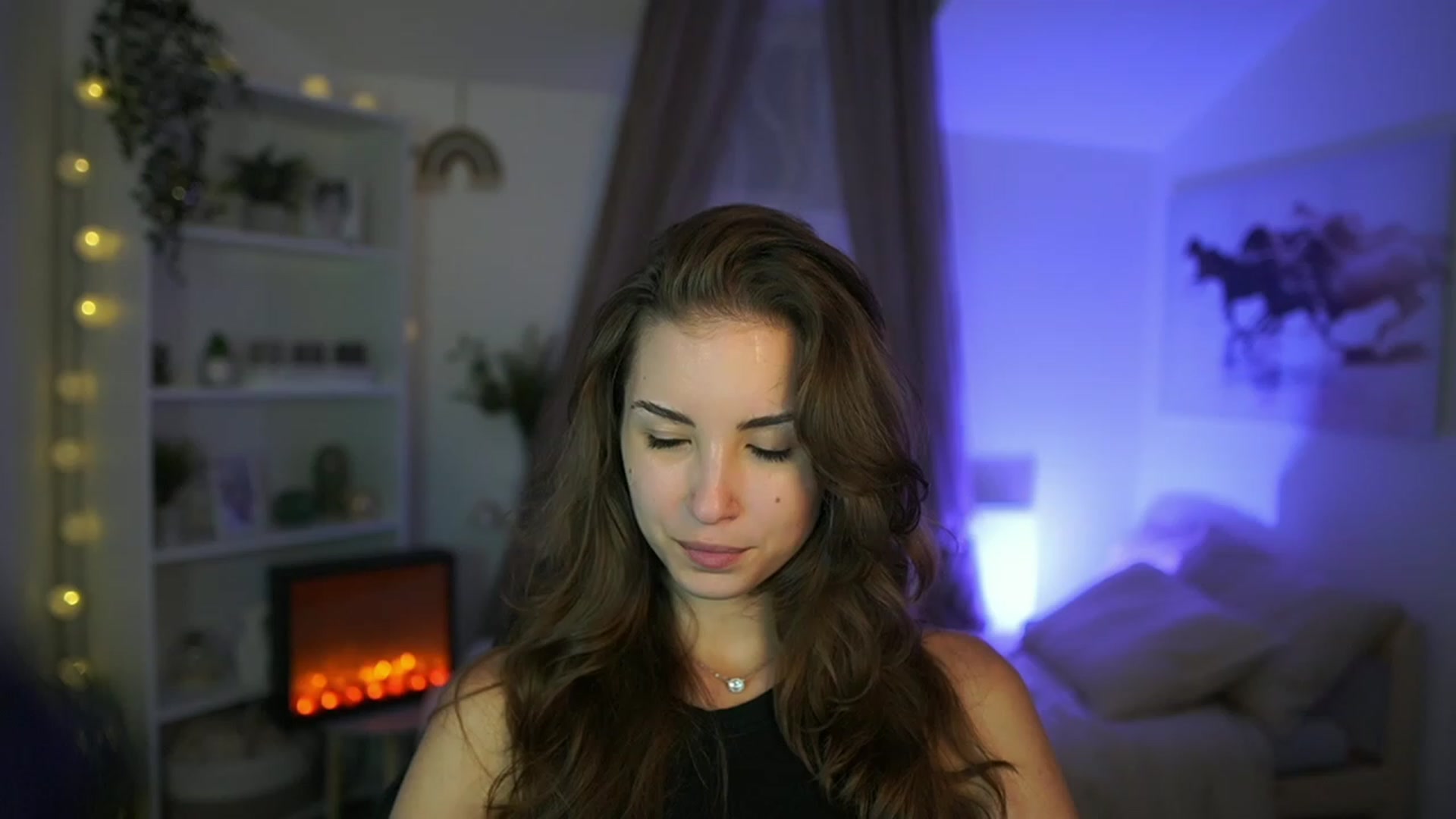 Gallery image thumbnail from Shy_jane's myfreecams stream on, 08/08/2023, 13:53 image 5 of 20