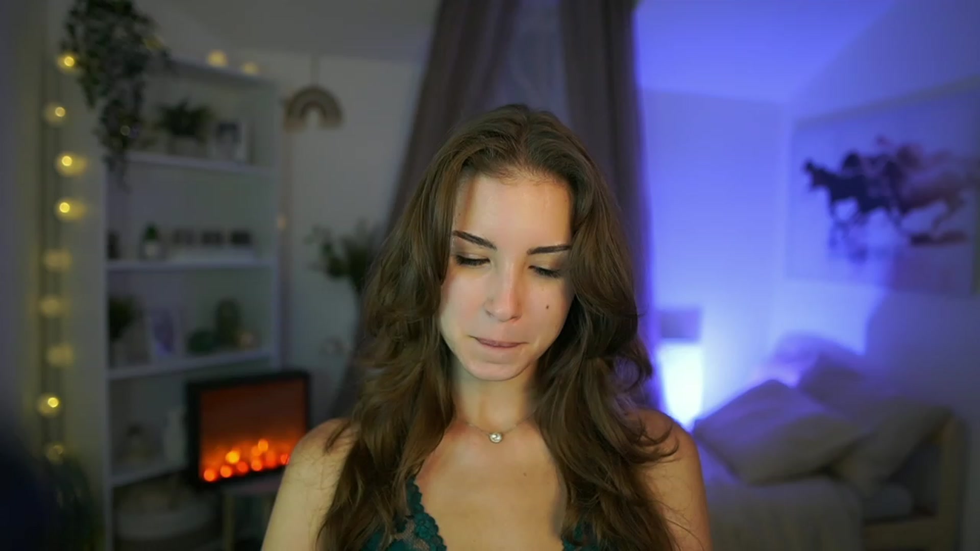 Gallery image thumbnail from Shy_jane's myfreecams stream on, 08/08/2023, 16:01 image 8 of 20