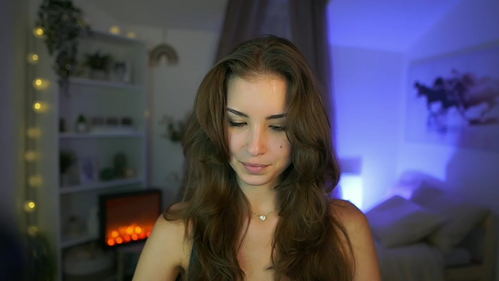 Gallery image thumbnail from Shy_jane's myfreecams stream on, 08/08/2023, 17:40 image 6 of 20