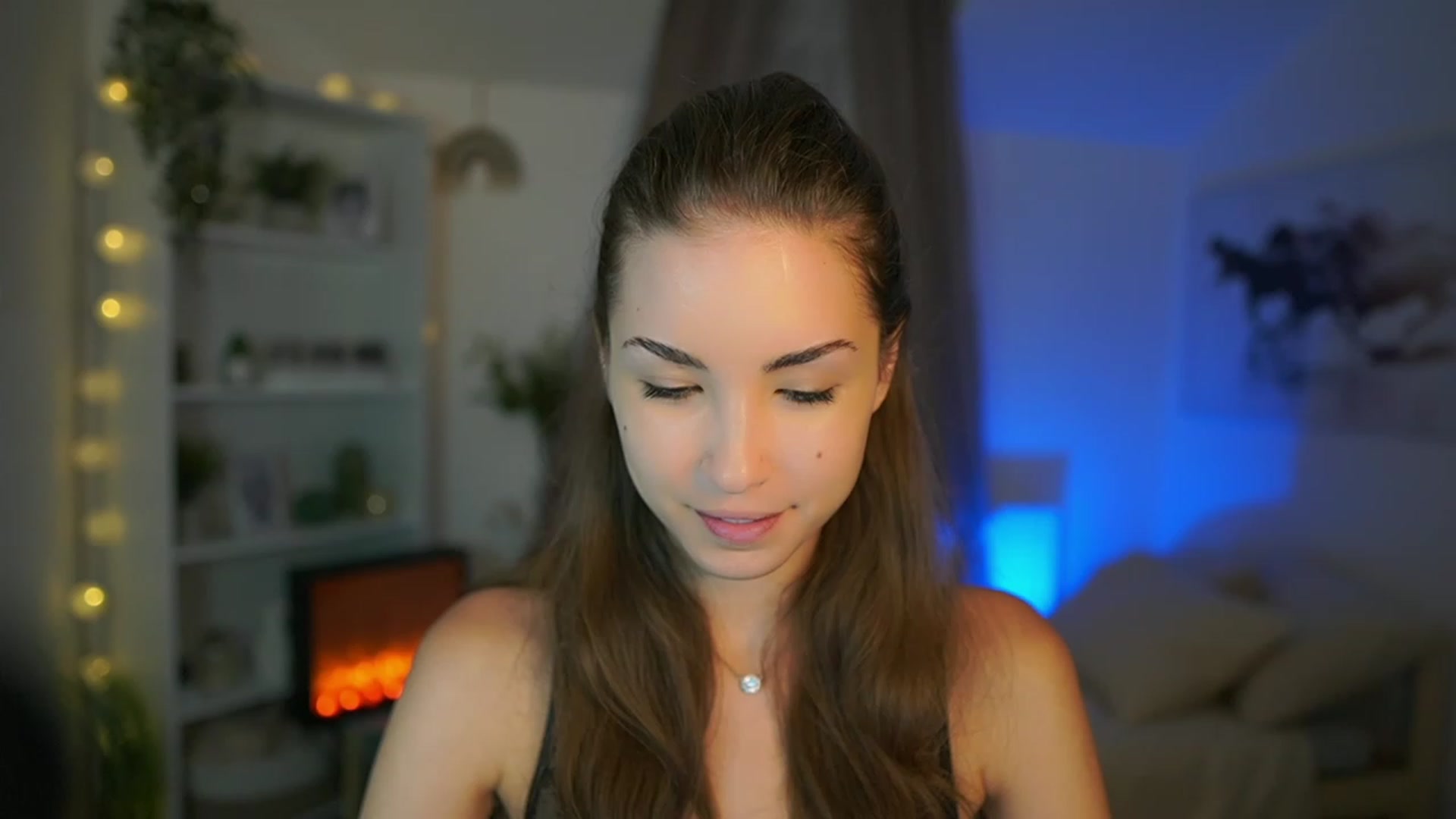 Gallery image thumbnail from Shy_jane's myfreecams stream on, 08/09/2023, 10:28 image 2 of 20
