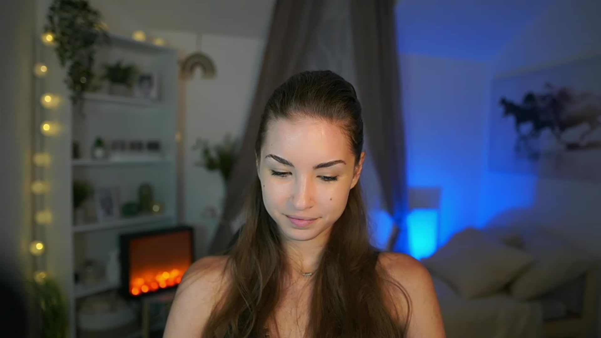 Gallery image thumbnail from Shy_jane's myfreecams stream on, 08/09/2023, 10:28 image 14 of 20