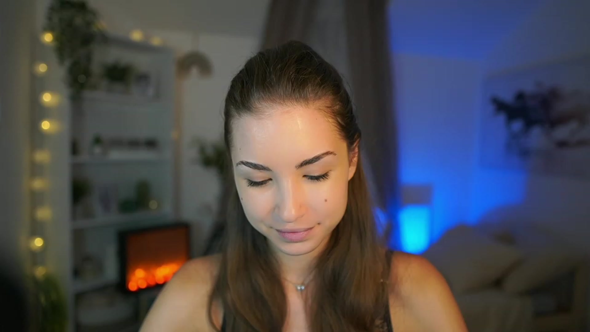 Gallery image thumbnail from Shy_jane's myfreecams stream on, 08/09/2023, 10:28 image 7 of 20
