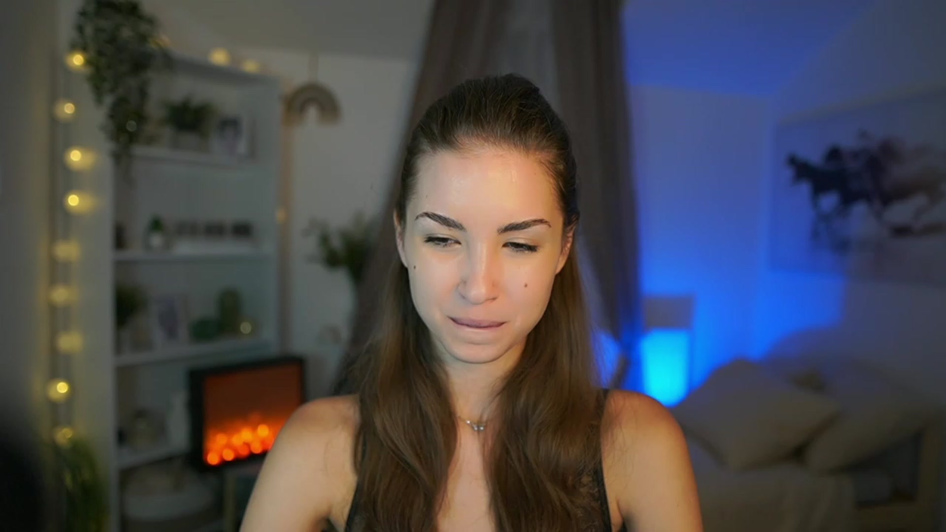 Gallery image thumbnail from Shy_jane's myfreecams stream on, 08/09/2023, 10:28 image 4 of 20