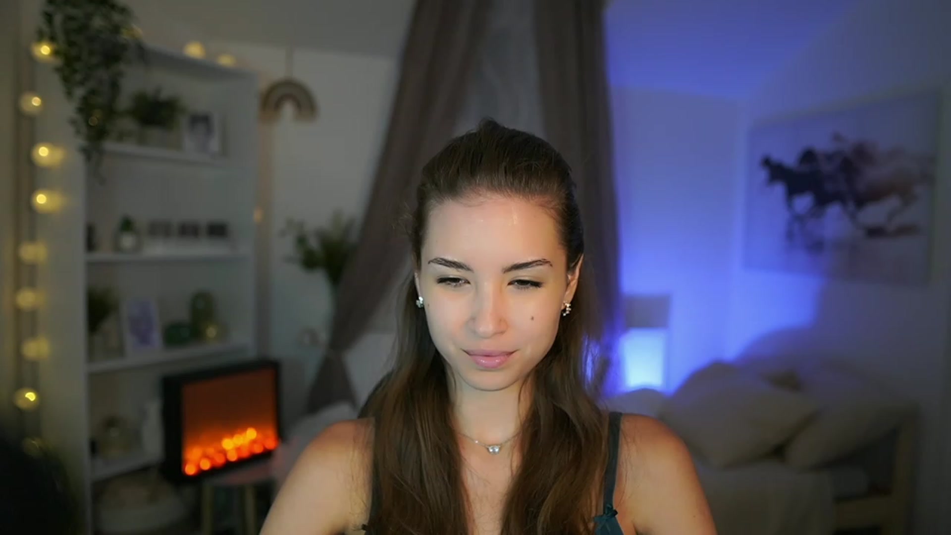 Gallery image thumbnail from Shy_jane's myfreecams stream on, 08/14/2023, 09:31 image 16 of 20