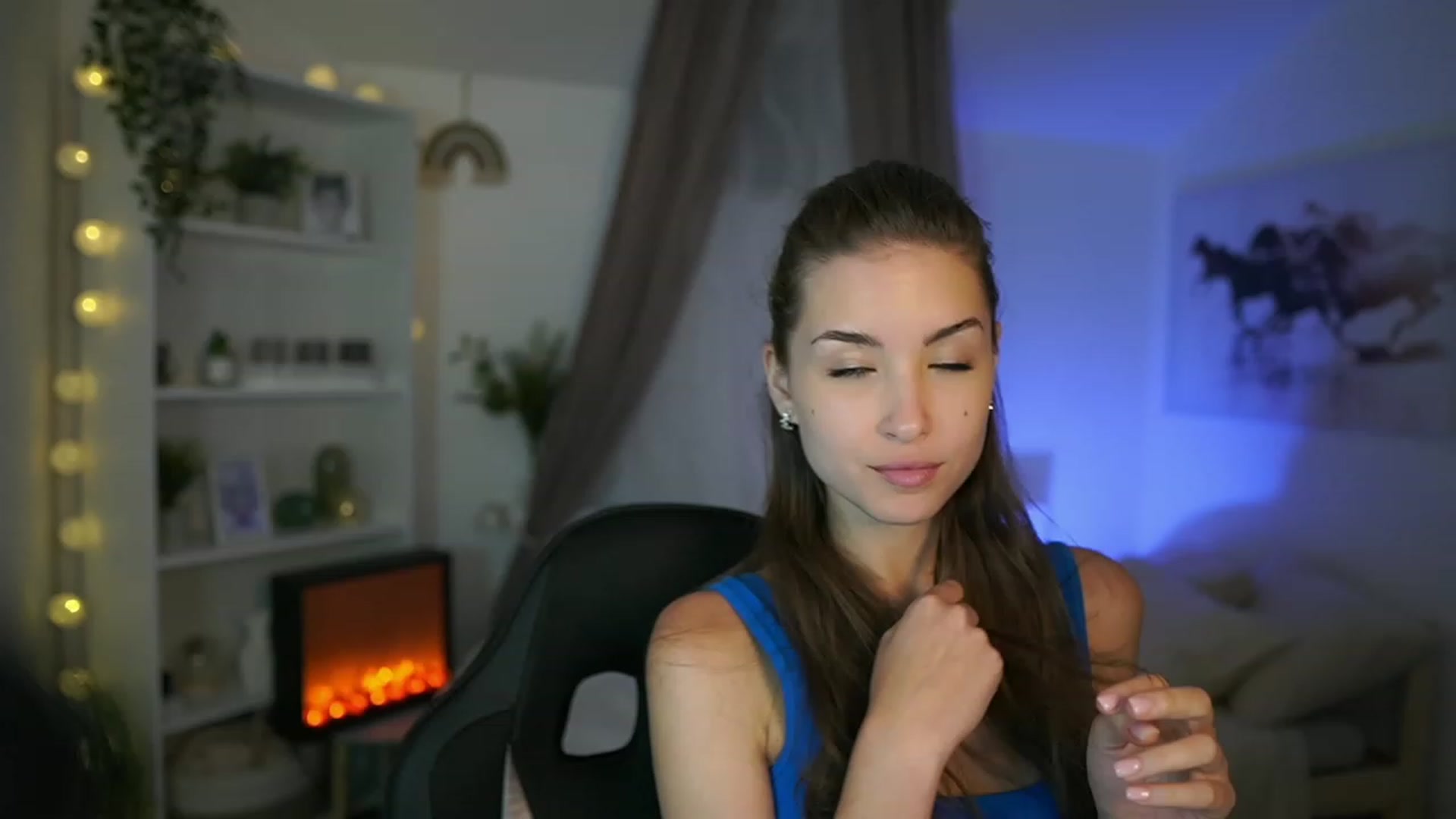 Gallery image thumbnail from Shy_jane's myfreecams stream on, 08/14/2023, 12:37 image 6 of 20