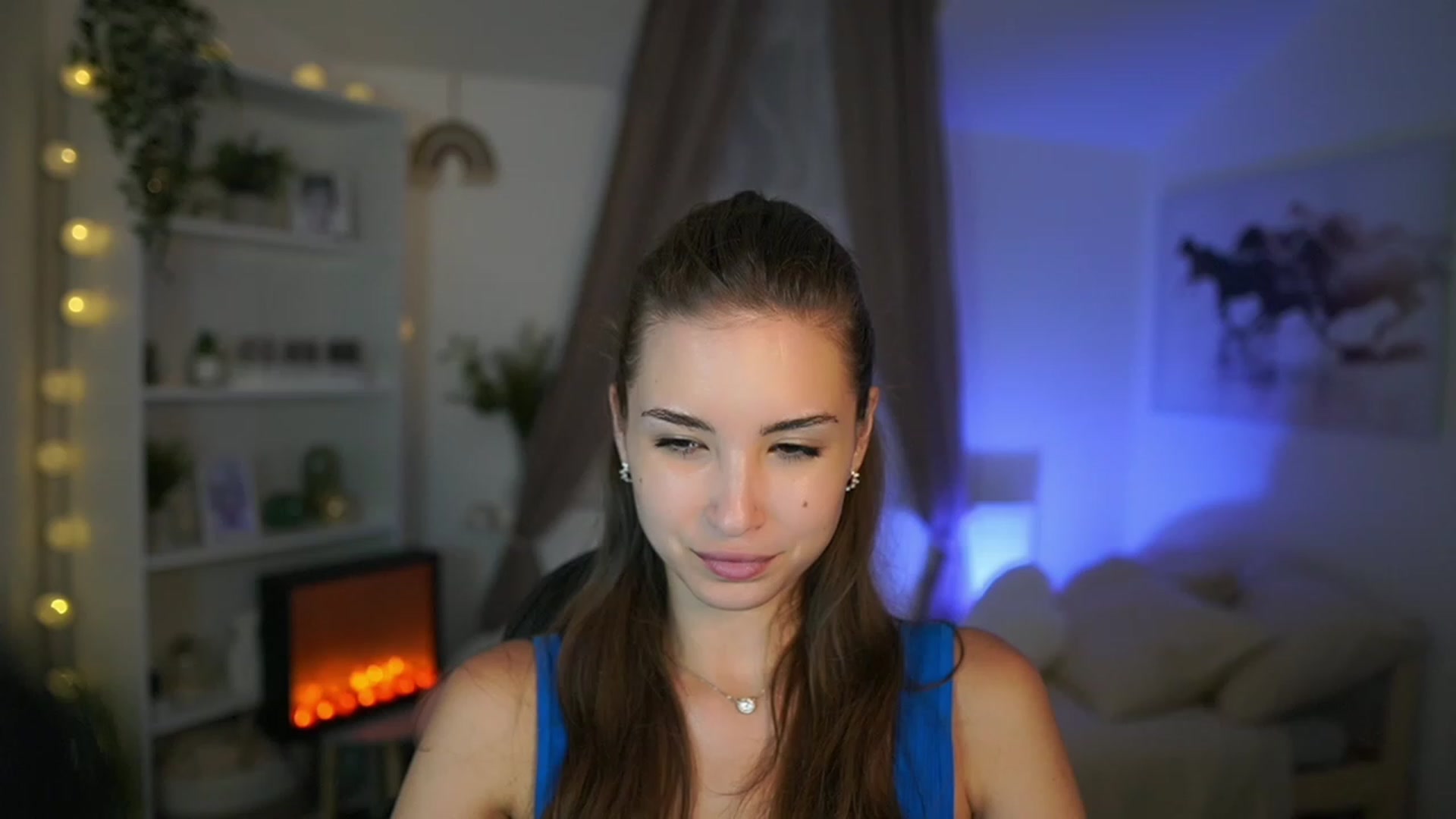 Gallery image thumbnail from Shy_jane's myfreecams stream on, 08/14/2023, 14:56 image 3 of 20