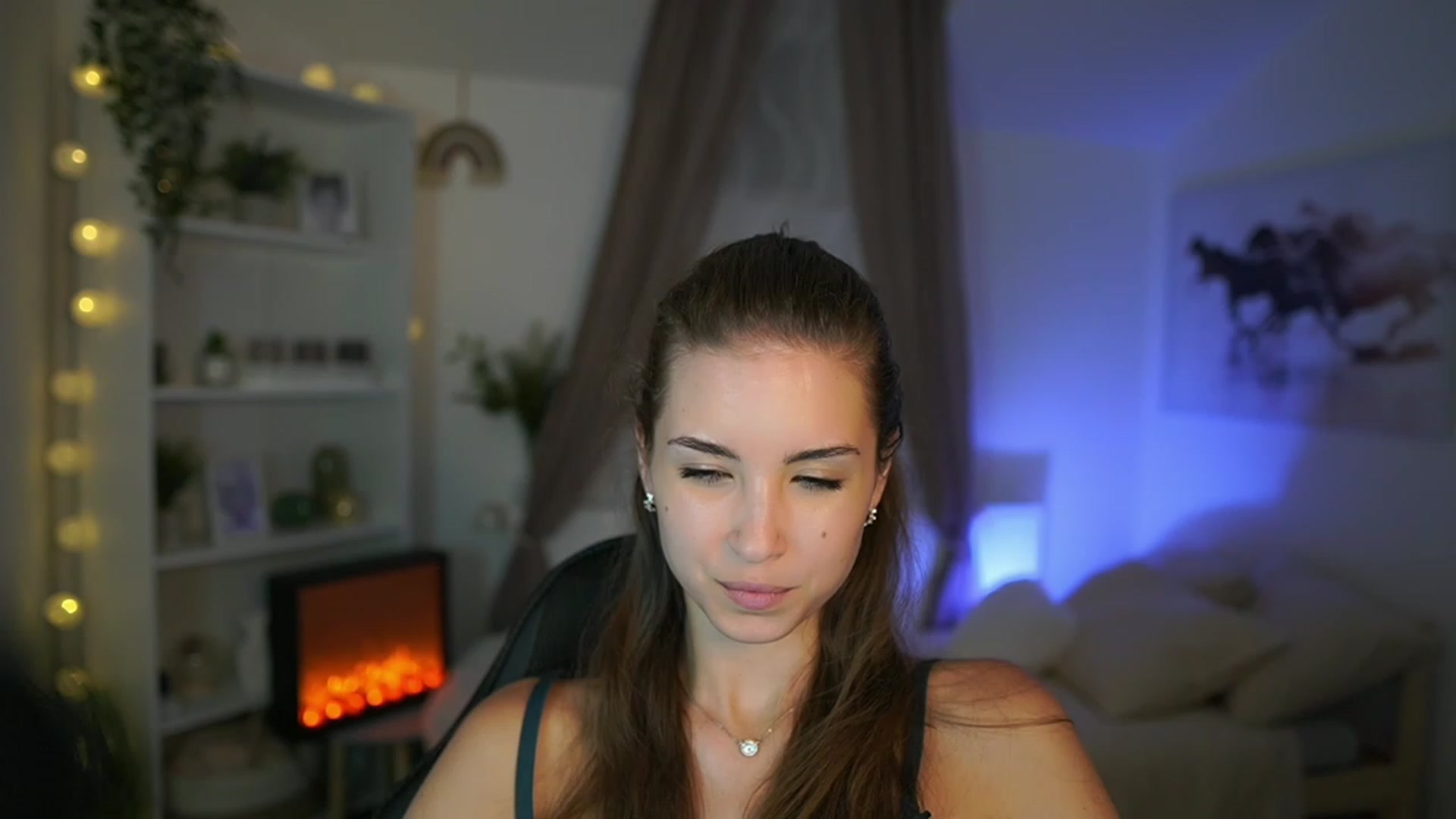 Gallery image thumbnail from Shy_jane's myfreecams stream on, 08/14/2023, 14:56 image 19 of 20