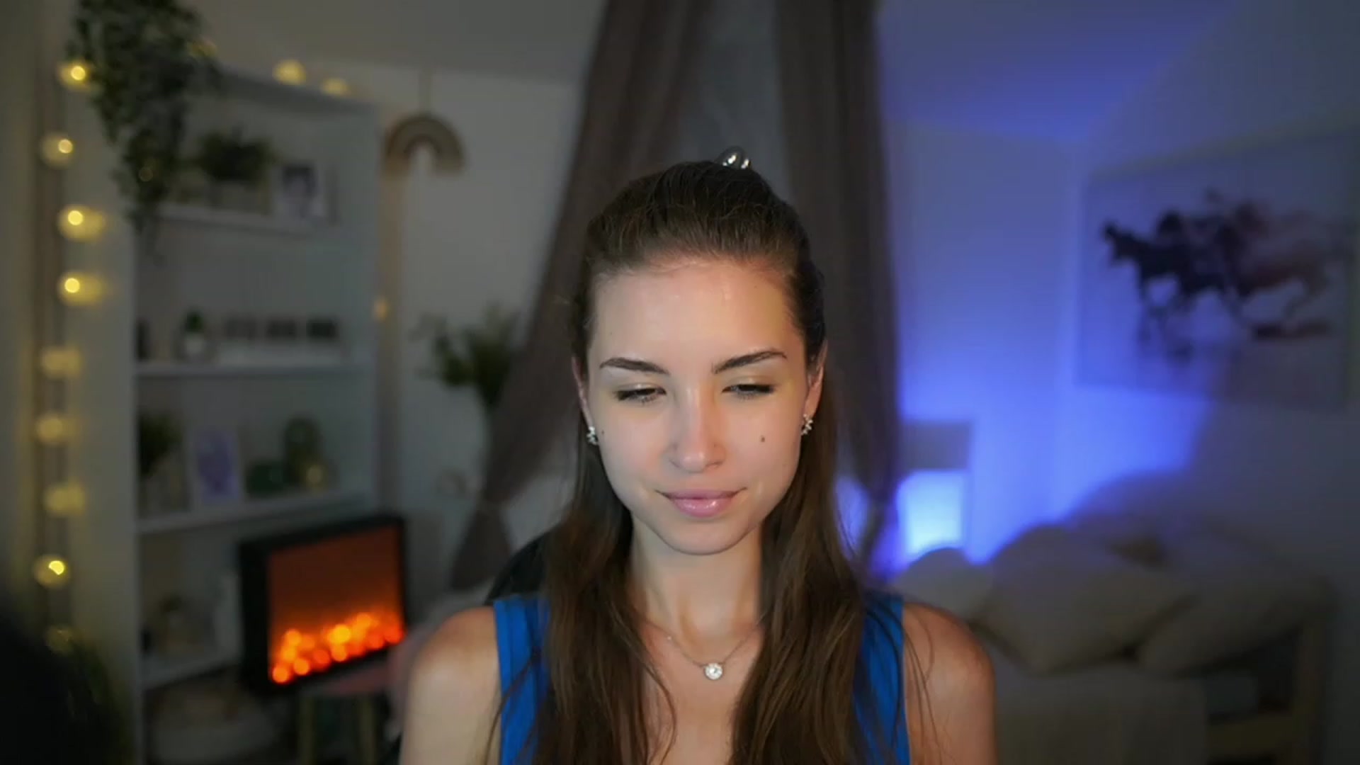 Gallery image thumbnail from Shy_jane's myfreecams stream on, 08/14/2023, 16:47 image 1 of 20