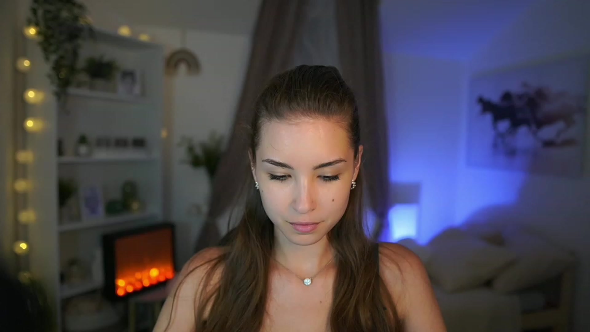 Gallery image thumbnail from Shy_jane's myfreecams stream on, 08/14/2023, 16:47 image 13 of 20