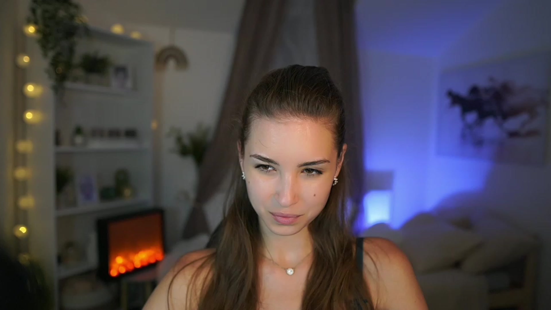 Gallery image thumbnail from Shy_jane's myfreecams stream on, 08/14/2023, 16:47 image 15 of 20