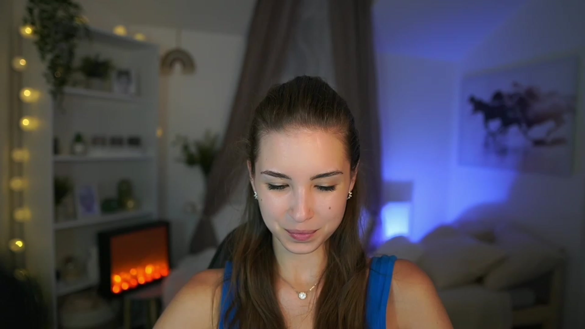 Gallery image thumbnail from Shy_jane's myfreecams stream on, 08/14/2023, 17:23 image 11 of 20