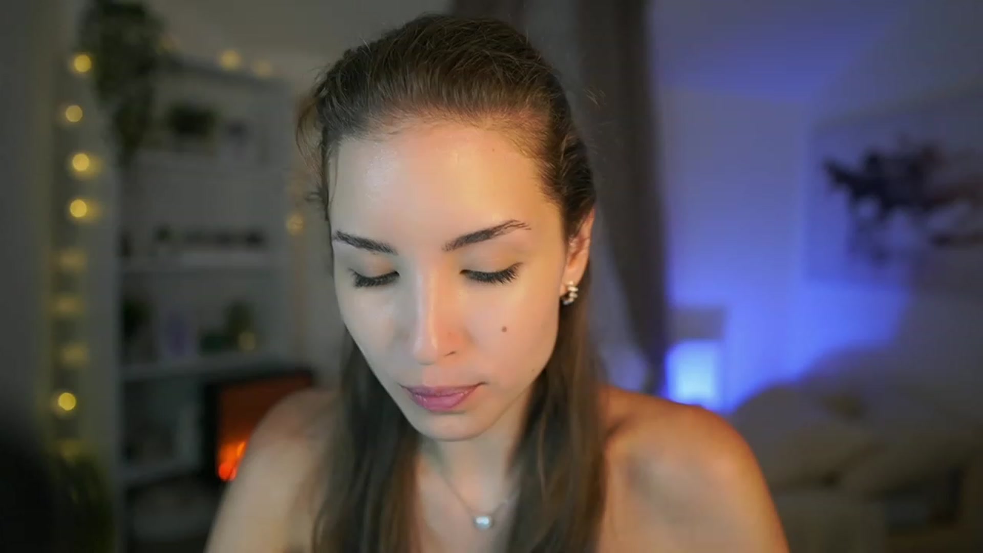 Gallery image thumbnail from Shy_jane's myfreecams stream on, 08/18/2023, 09:57 image 15 of 20