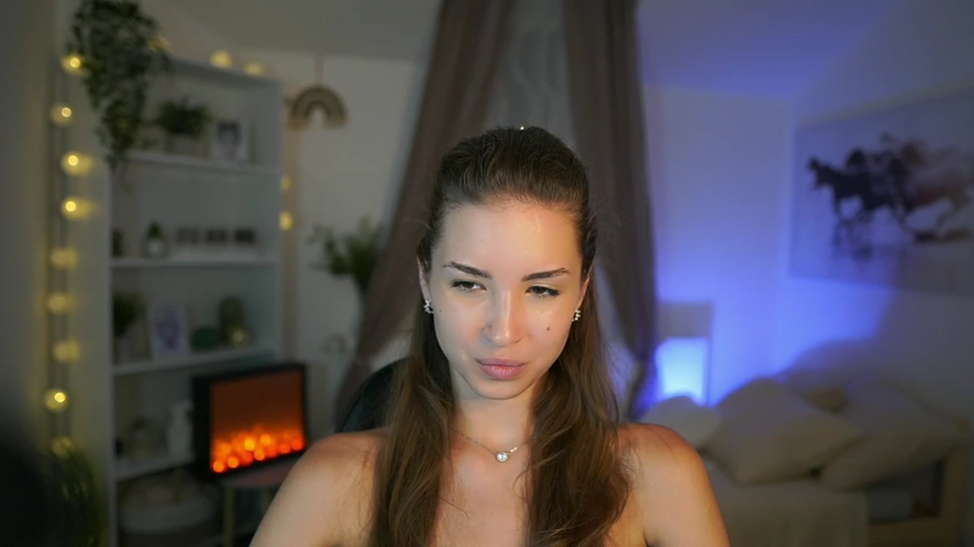 Gallery image thumbnail from Shy_jane's myfreecams stream on, 08/18/2023, 11:23 image 13 of 20