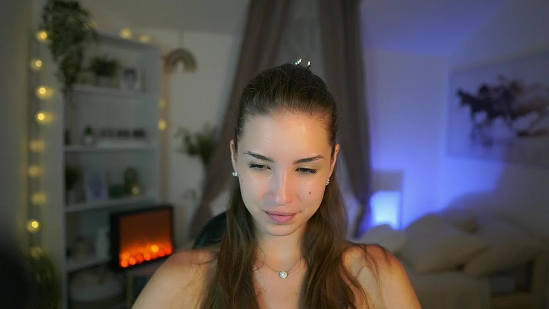 Gallery image thumbnail from Shy_jane's myfreecams stream on, 08/18/2023, 13:45 image 14 of 20