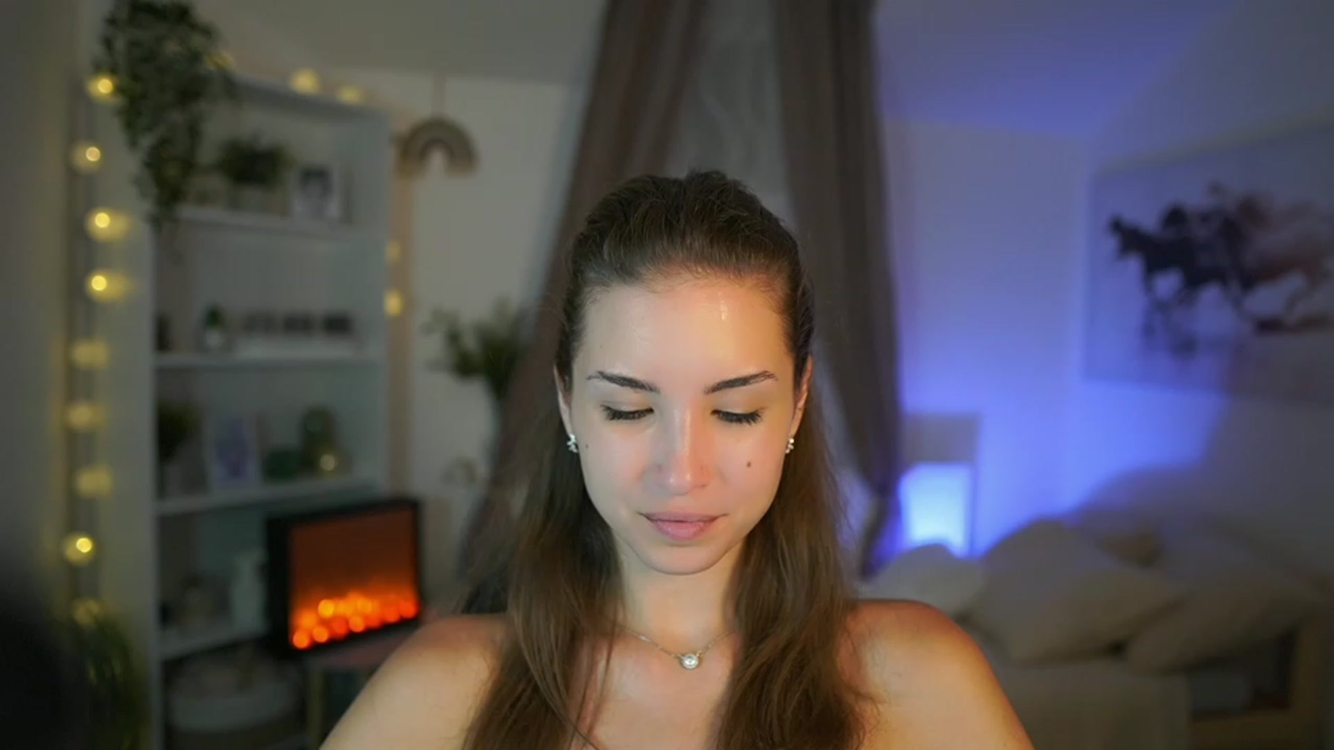 Gallery image thumbnail from Shy_jane's myfreecams stream on, 08/18/2023, 13:45 image 1 of 20