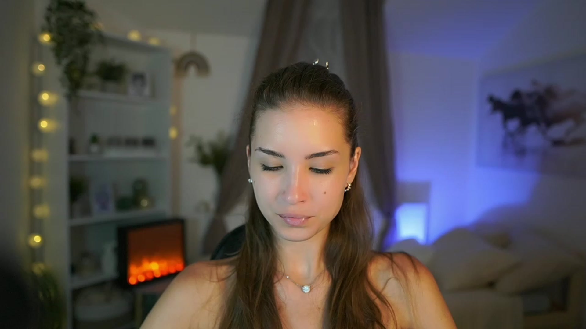 Gallery image thumbnail from Shy_jane's myfreecams stream on, 08/18/2023, 13:45 image 13 of 20