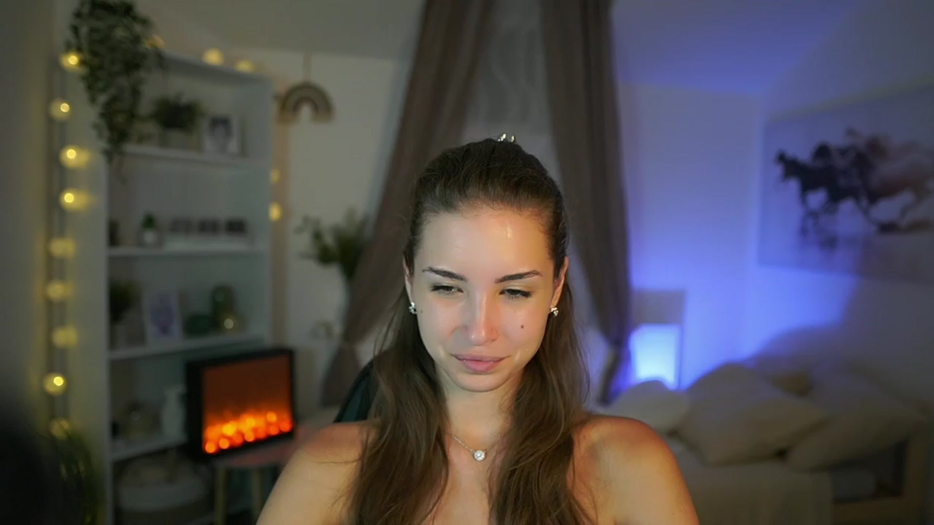 Gallery image thumbnail from Shy_jane's myfreecams stream on, 08/18/2023, 14:23 image 6 of 20