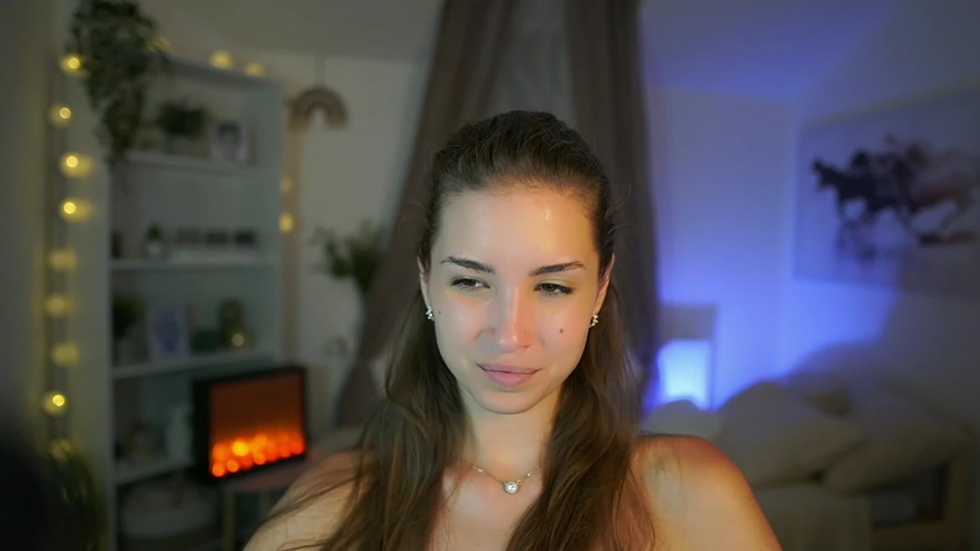 Gallery image thumbnail from Shy_jane's myfreecams stream on, 08/18/2023, 14:23 image 12 of 20