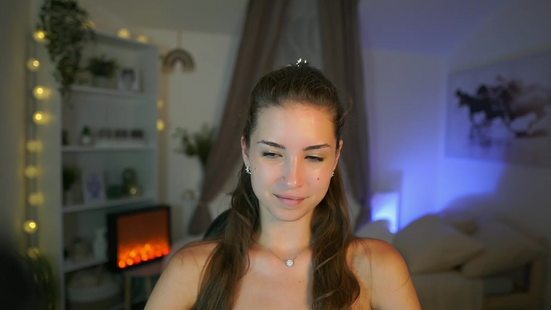 Gallery image thumbnail from Shy_jane's myfreecams stream on, 08/18/2023, 17:23 image 1 of 20