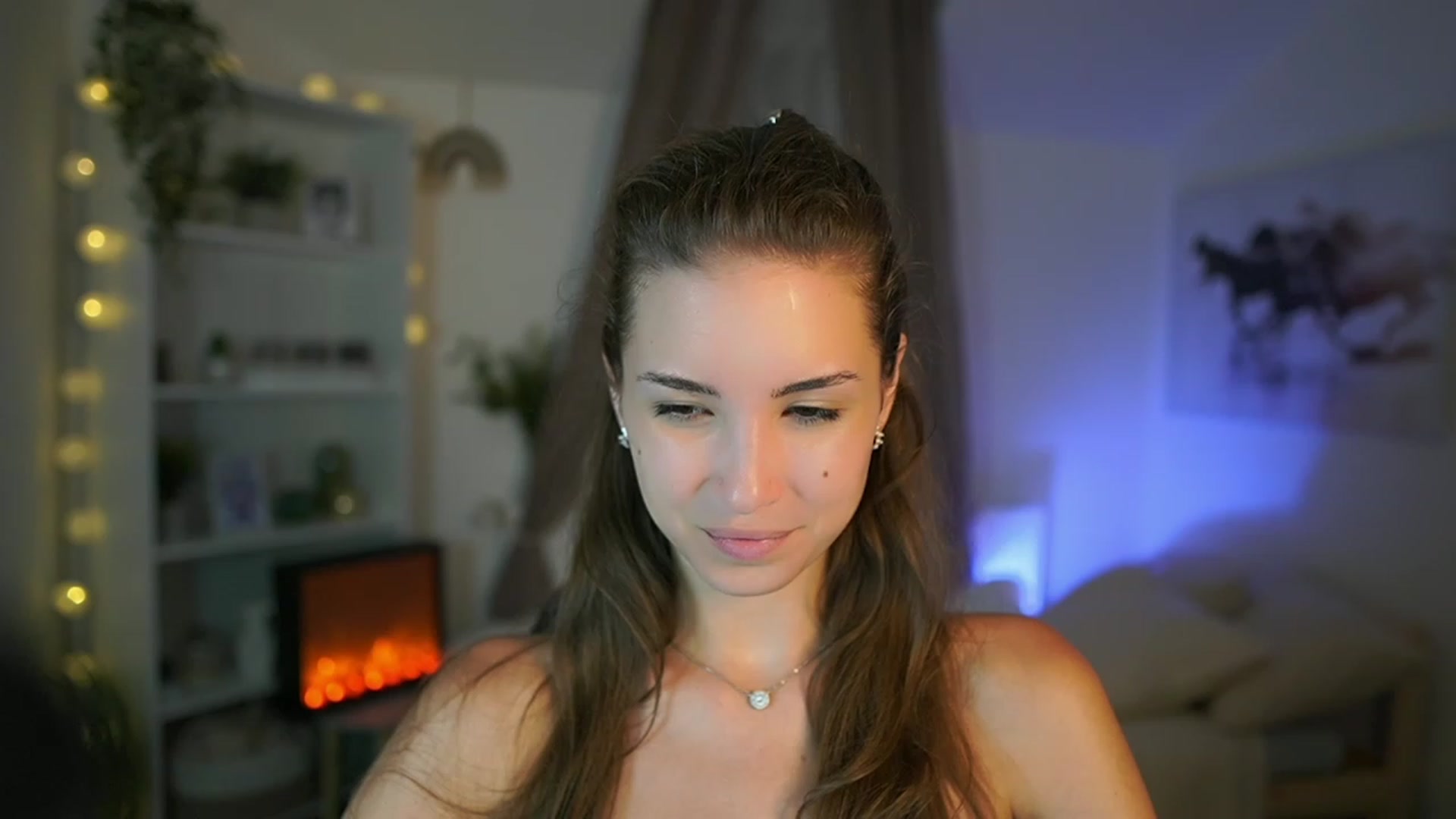 Gallery image thumbnail from Shy_jane's myfreecams stream on, 08/18/2023, 17:58 image 8 of 20