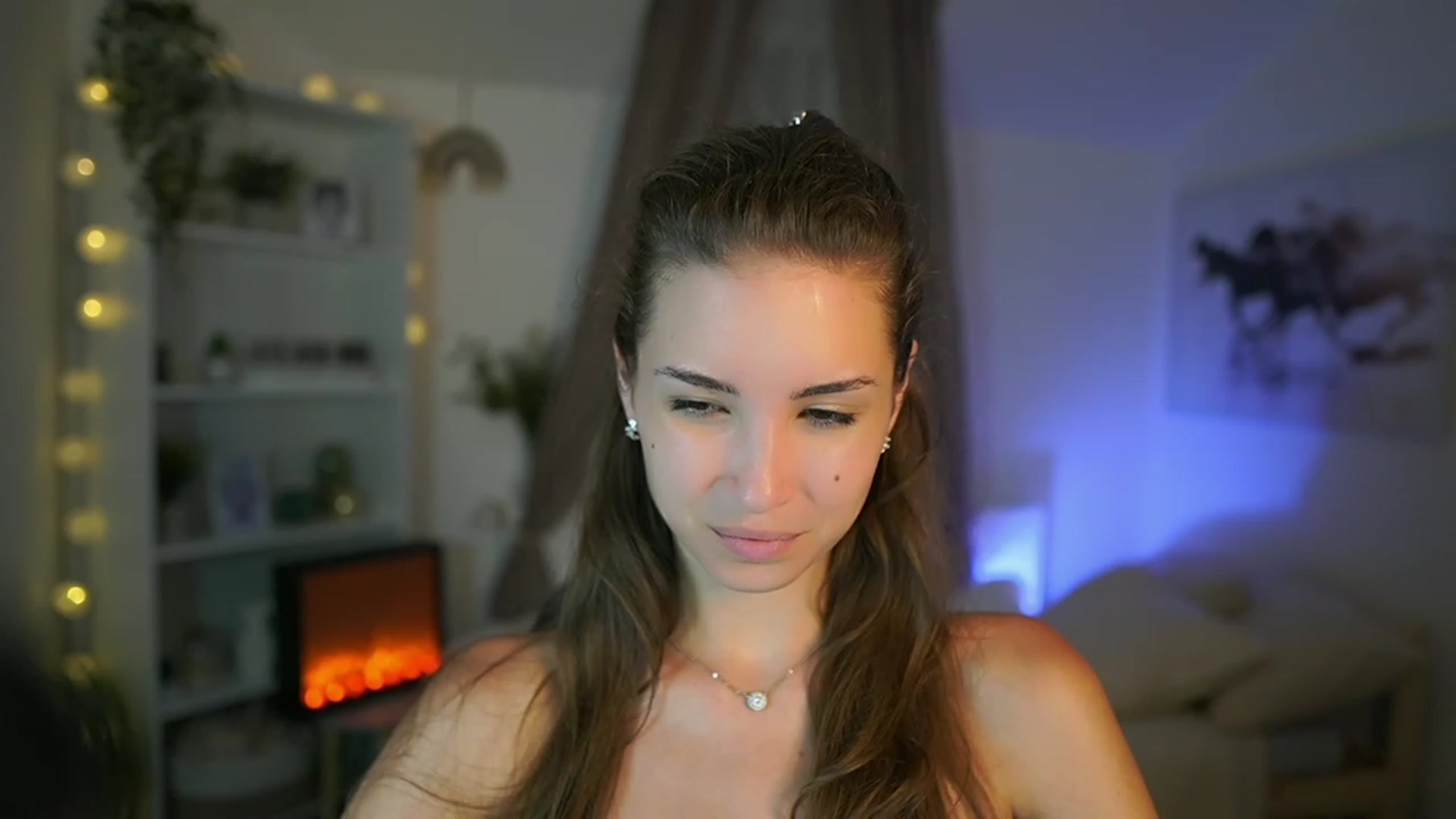 Gallery image thumbnail from Shy_jane's myfreecams stream on, 08/18/2023, 17:58 image 2 of 20