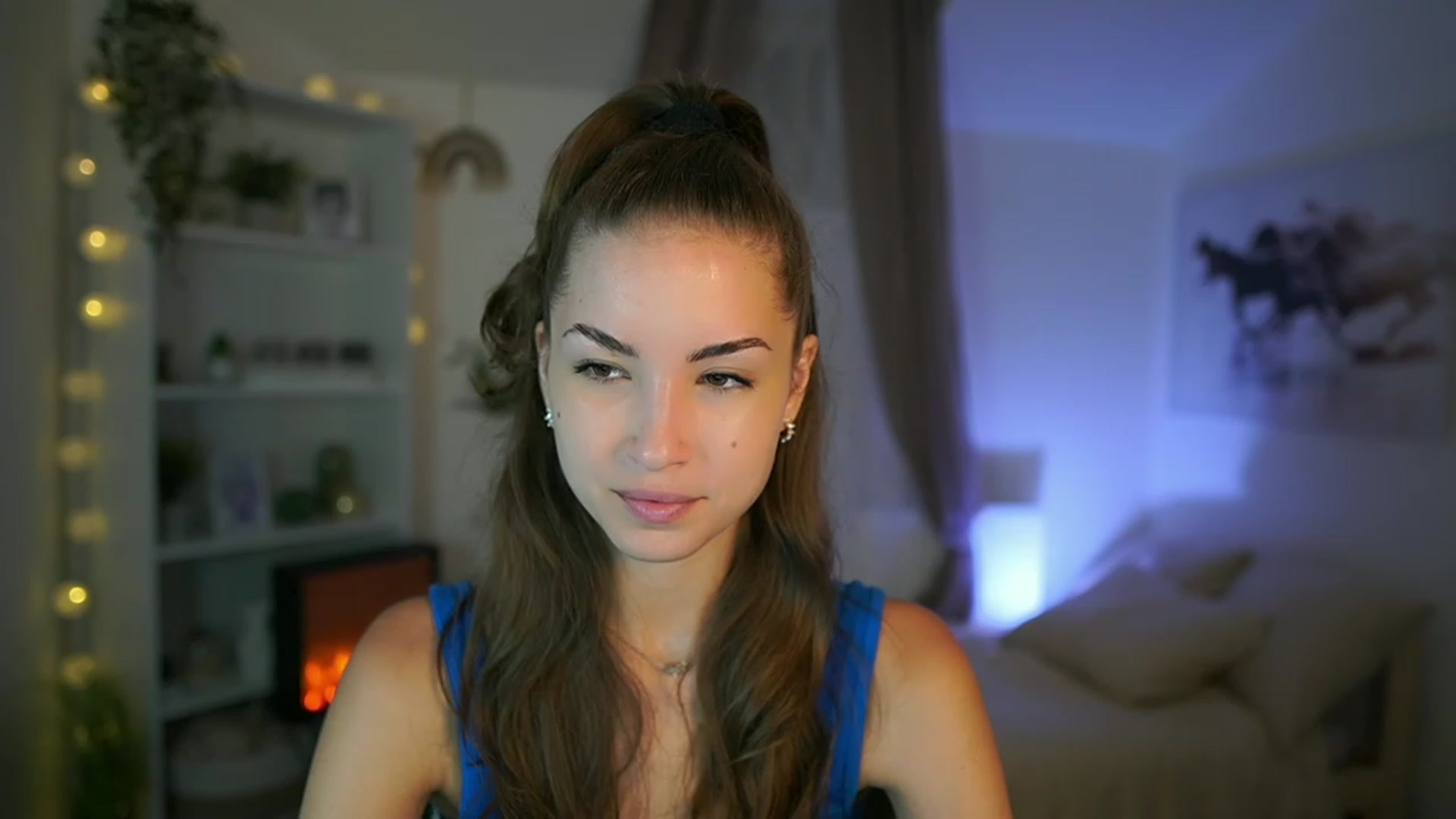Gallery image thumbnail from Shy_jane's myfreecams stream on, 08/19/2023, 08:00 image 1 of 20