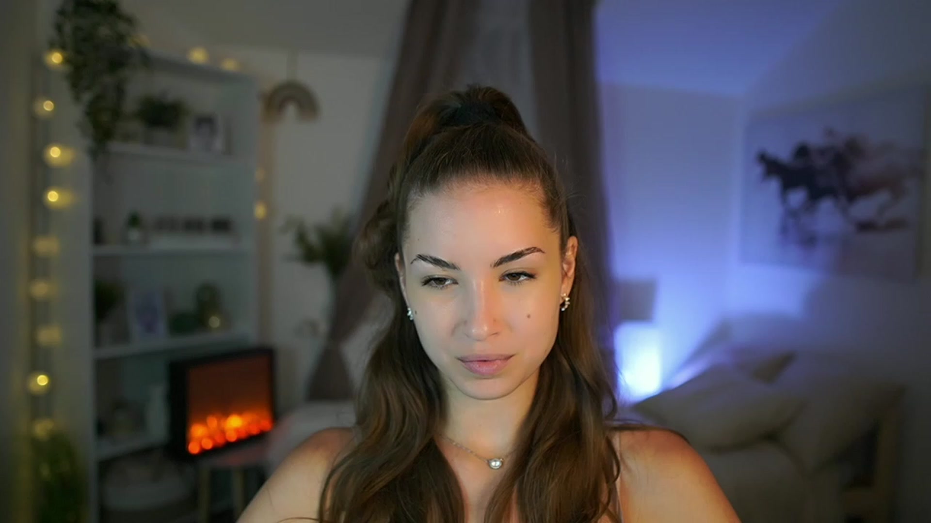 Gallery image thumbnail from Shy_jane's myfreecams stream on, 08/19/2023, 09:55 image 3 of 20
