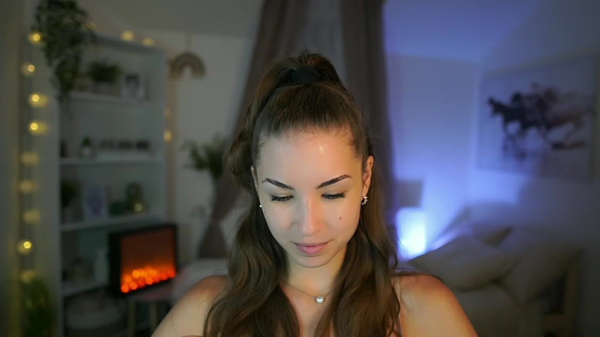 Gallery image thumbnail from Shy_jane's myfreecams stream on, 08/19/2023, 09:55 image 2 of 20