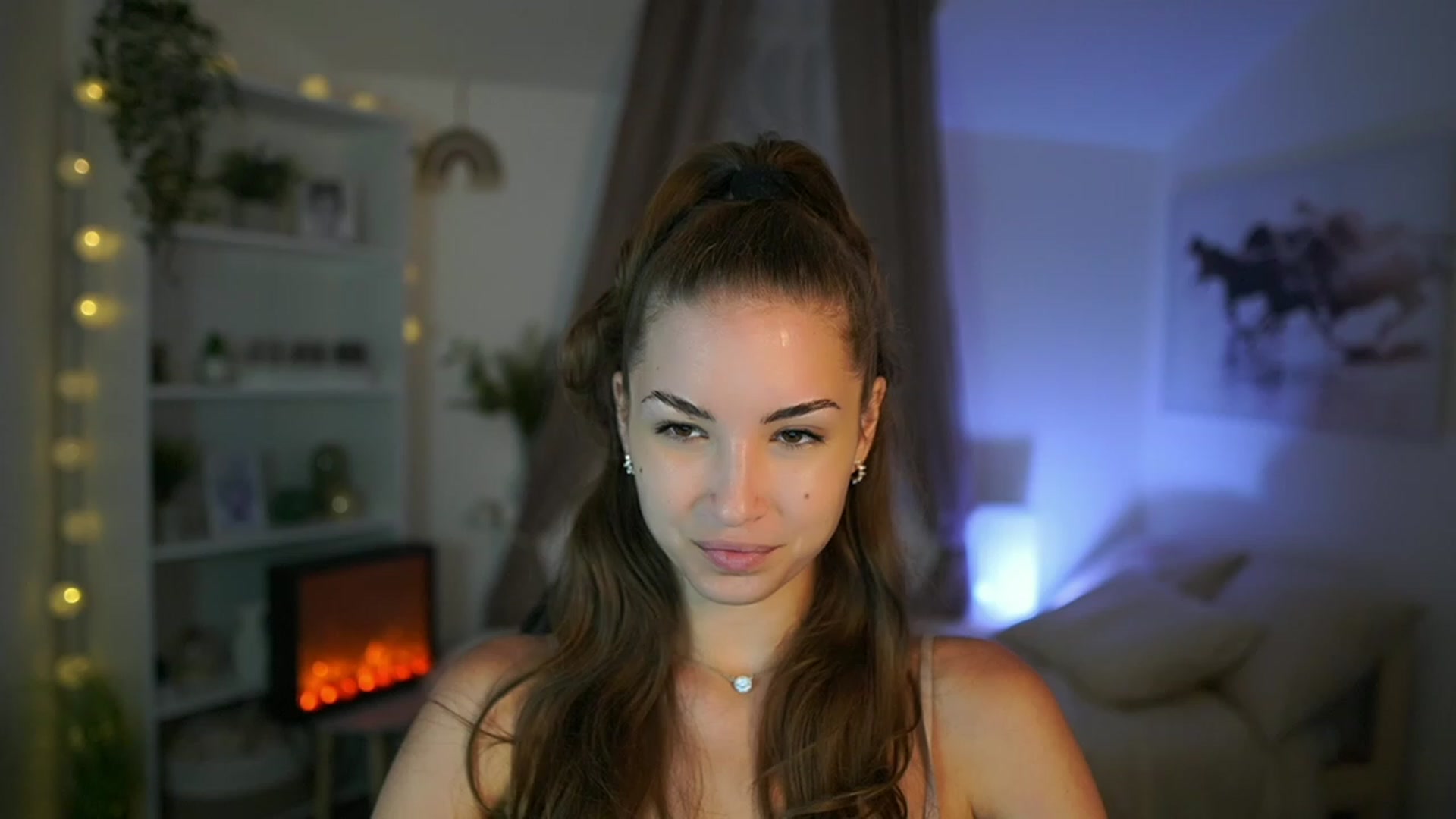 Gallery image thumbnail from Shy_jane's myfreecams stream on, 08/19/2023, 09:55 image 6 of 20