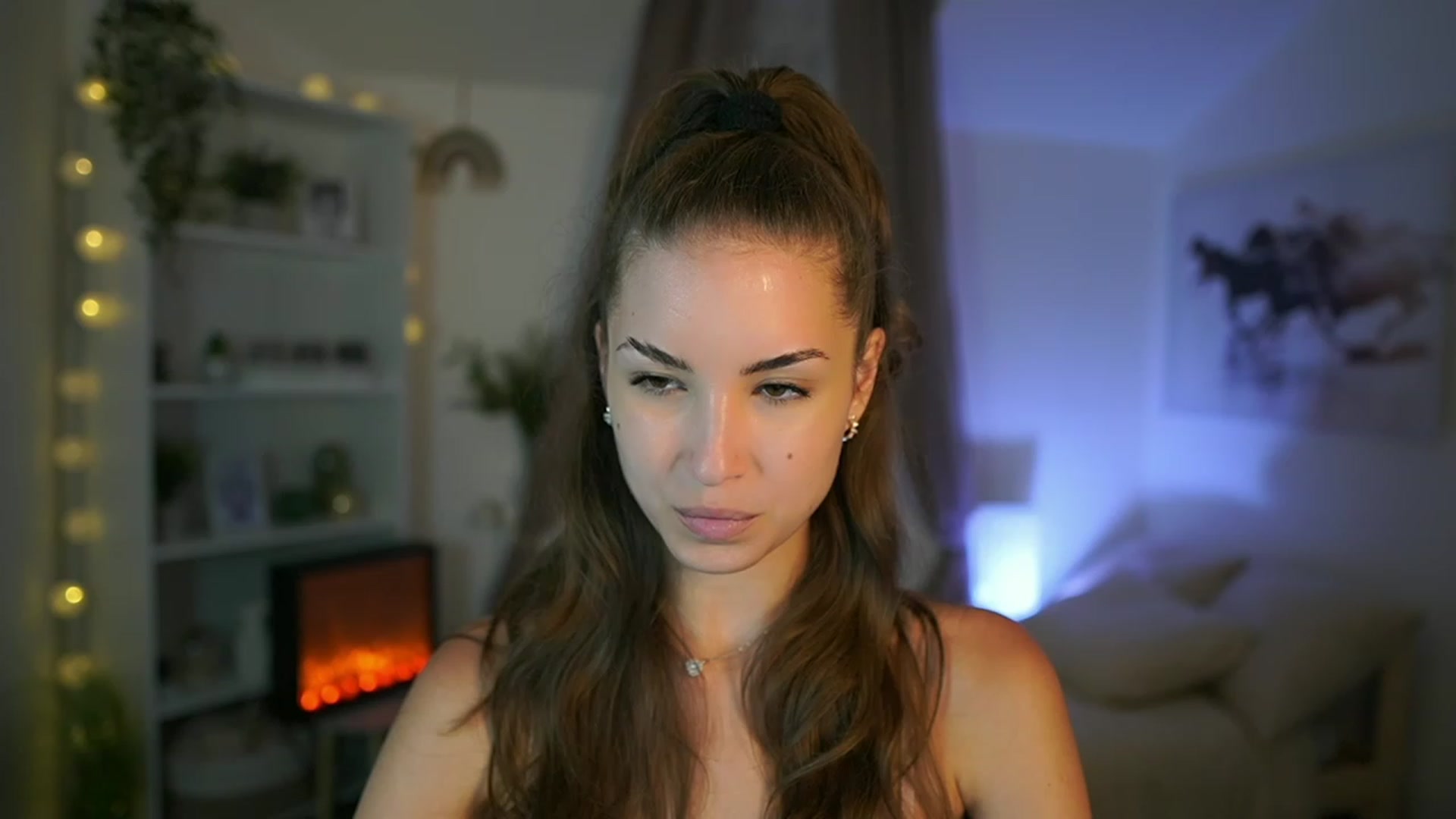 Gallery image thumbnail from Shy_jane's myfreecams stream on, 08/19/2023, 13:24 image 11 of 20