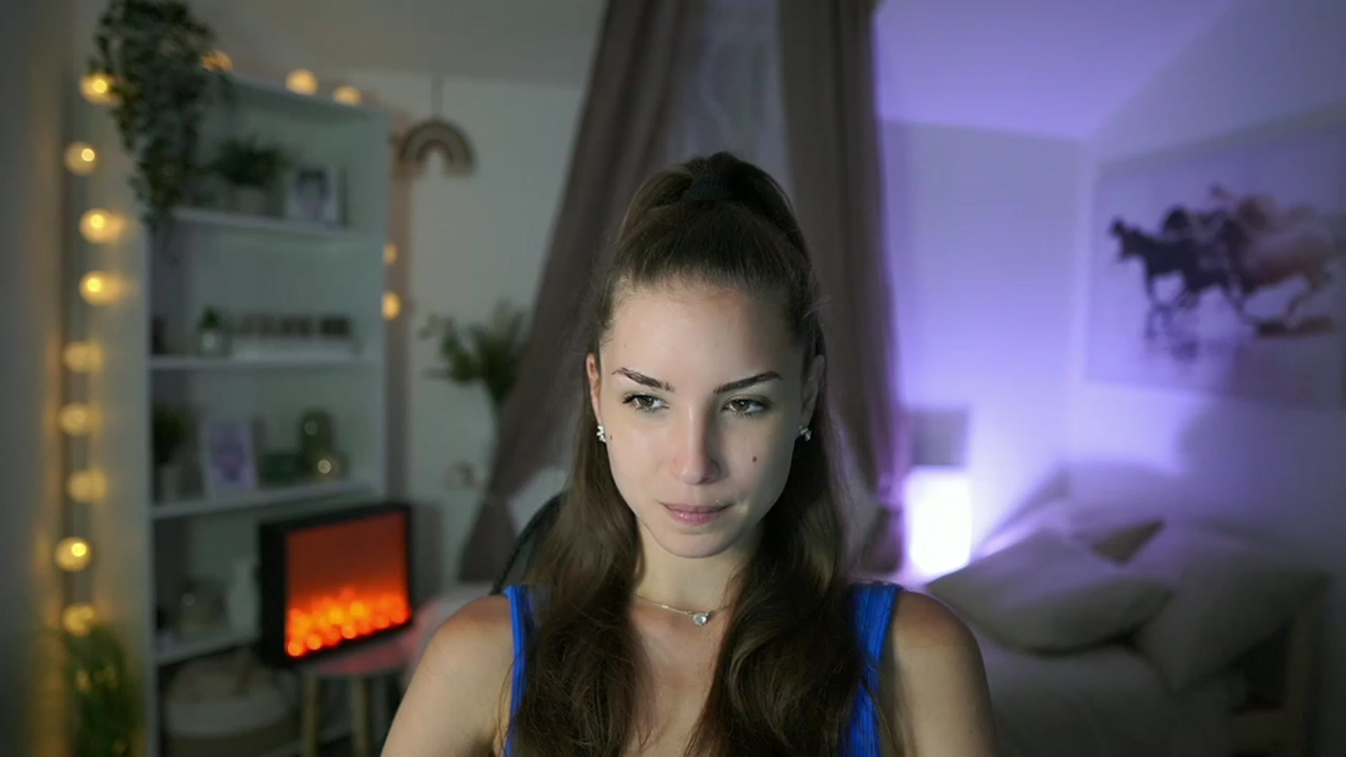 Gallery image thumbnail from Shy_jane's myfreecams stream on, 08/19/2023, 15:02 image 6 of 20