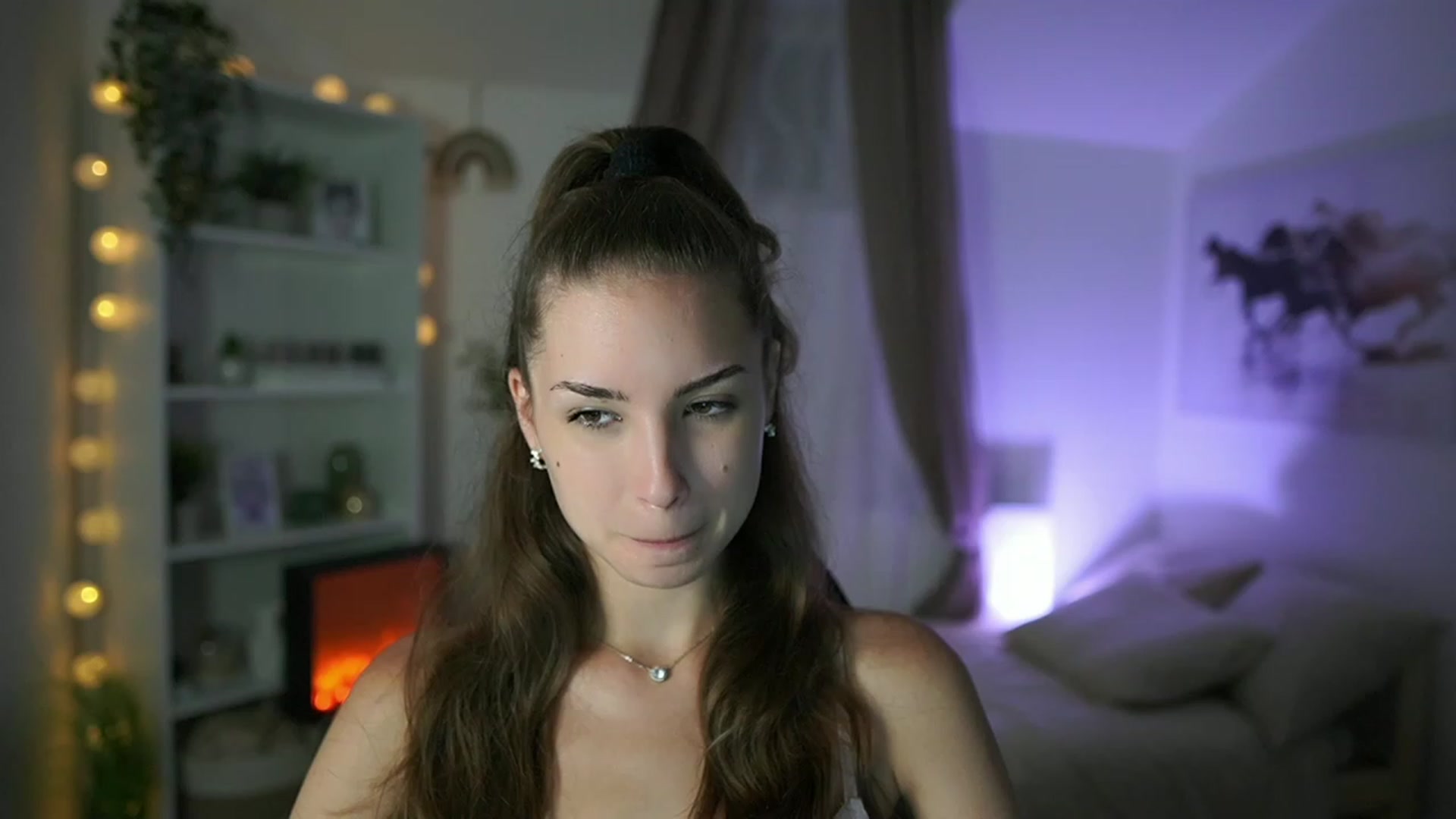 Gallery image thumbnail from Shy_jane's myfreecams stream on, 08/19/2023, 15:02 image 20 of 20