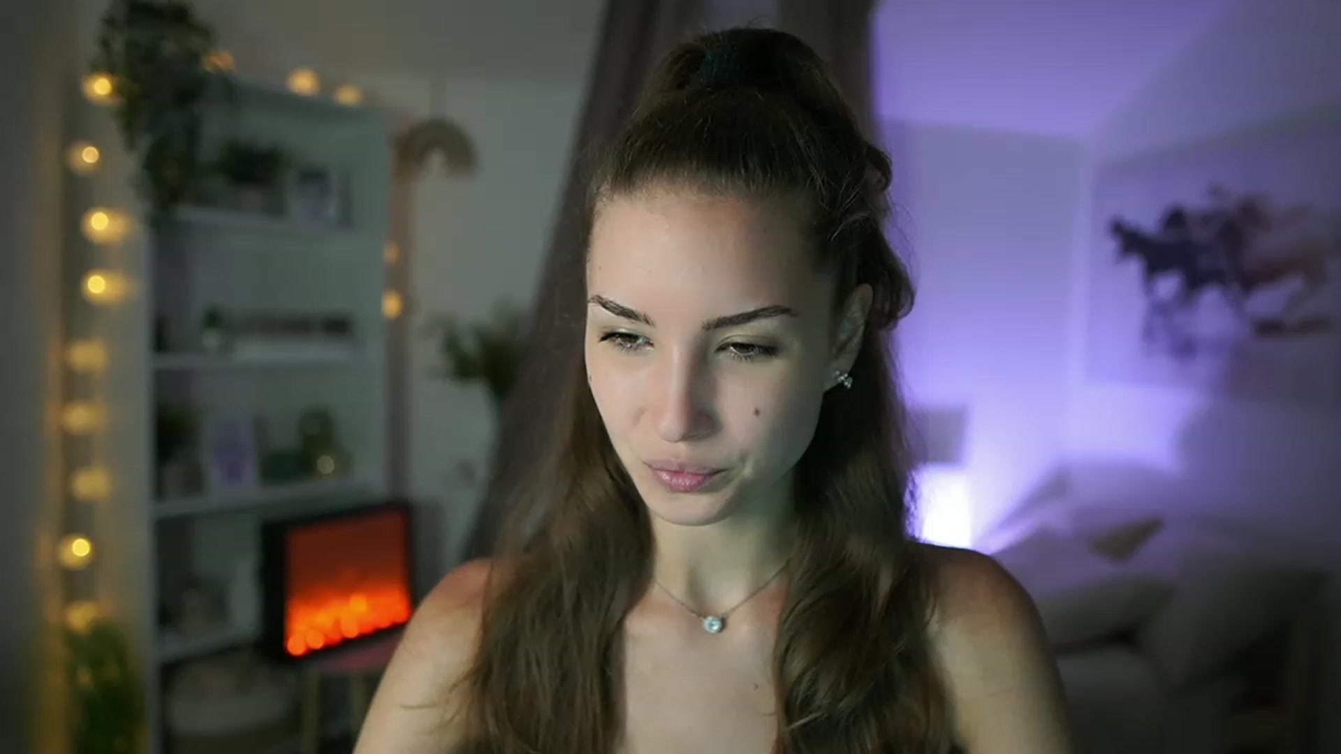 Gallery image thumbnail from Shy_jane's myfreecams stream on, 08/19/2023, 15:02 image 19 of 20