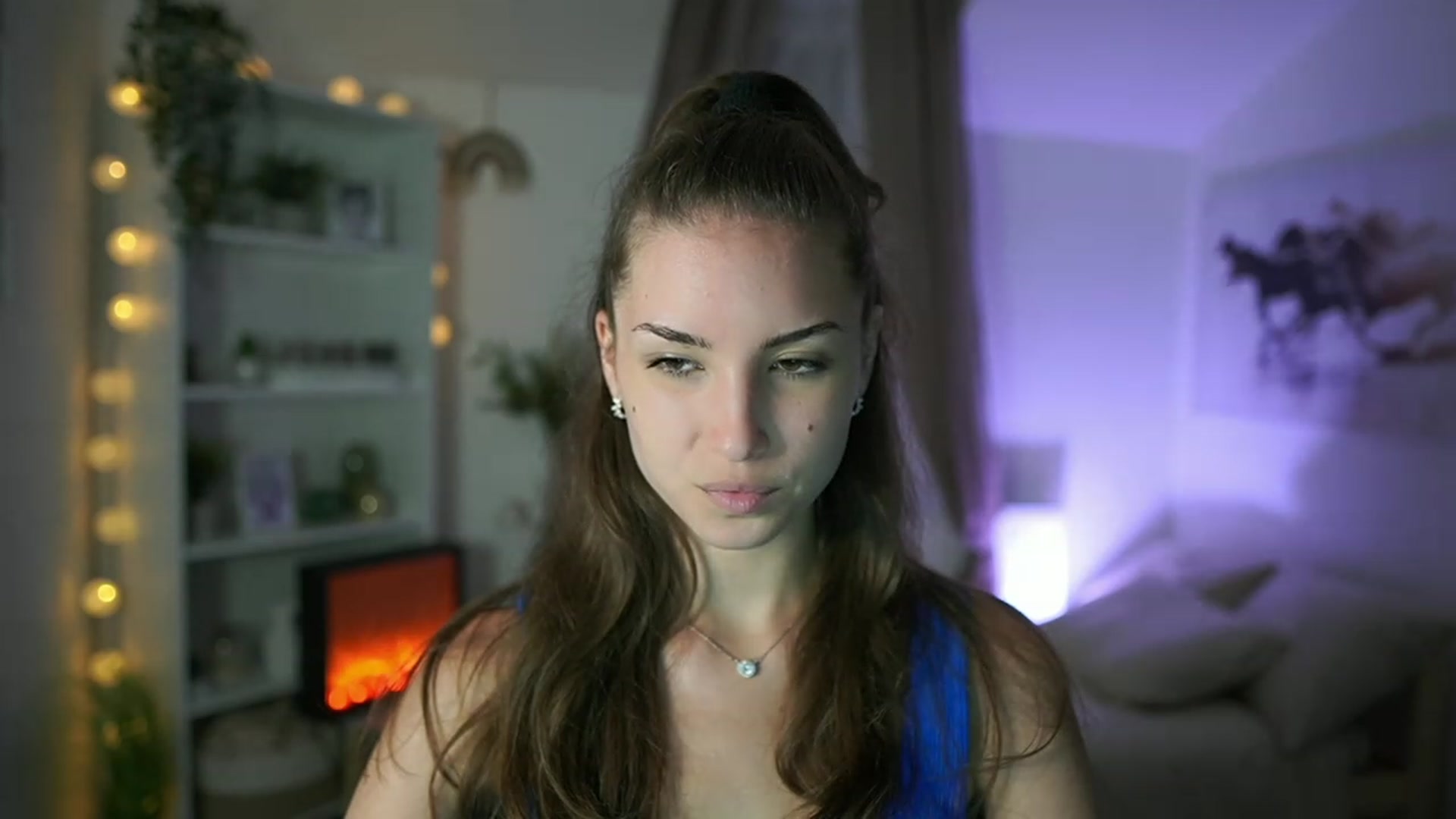 Gallery image thumbnail from Shy_jane's myfreecams stream on, 08/19/2023, 17:32 image 4 of 20