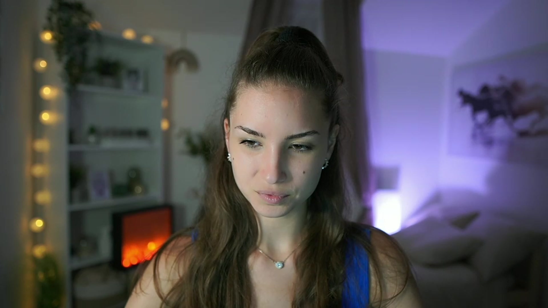 Gallery image thumbnail from Shy_jane's myfreecams stream on, 08/19/2023, 17:32 image 7 of 20