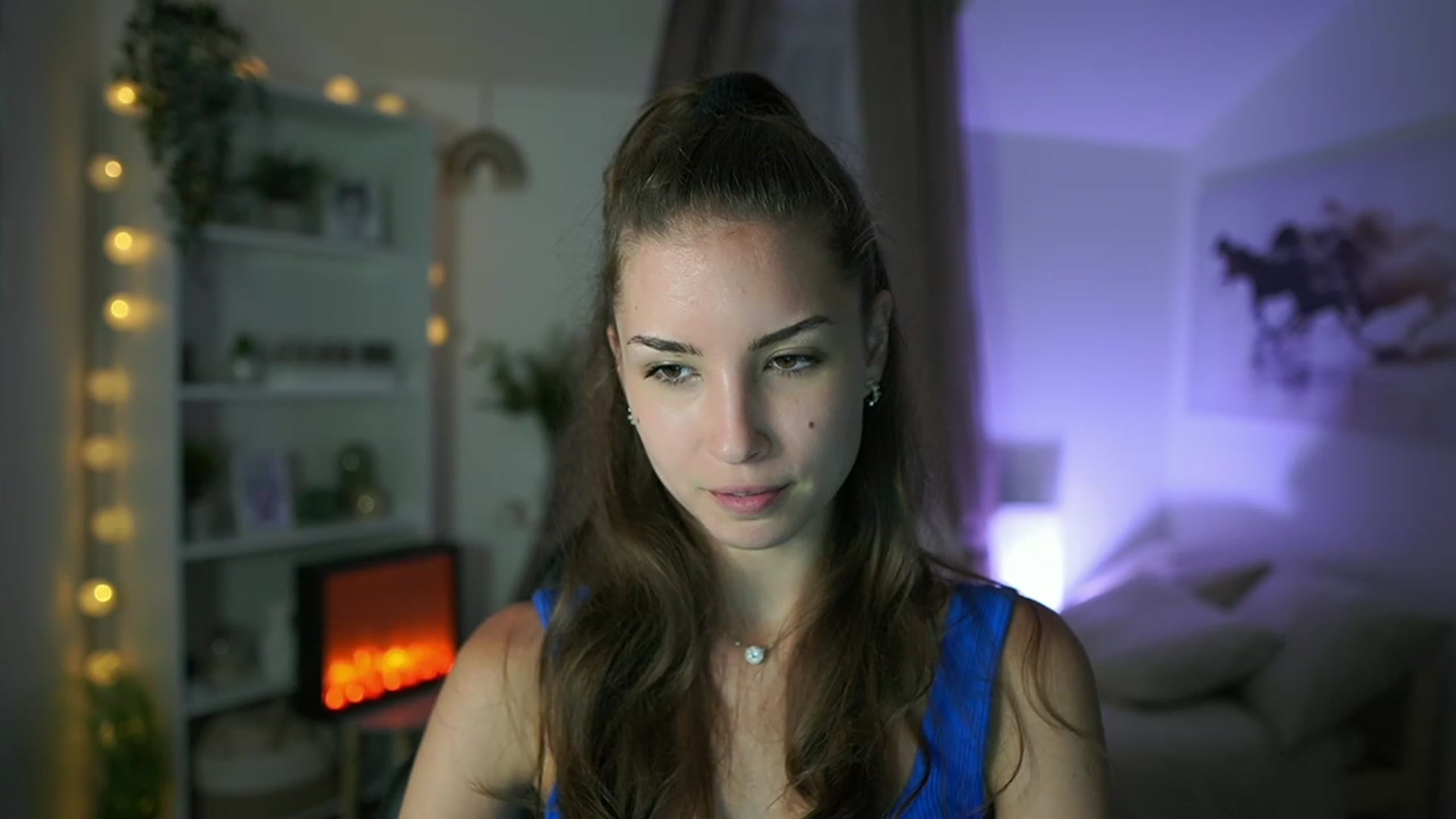 Gallery image thumbnail from Shy_jane's myfreecams stream on, 08/19/2023, 17:32 image 15 of 20