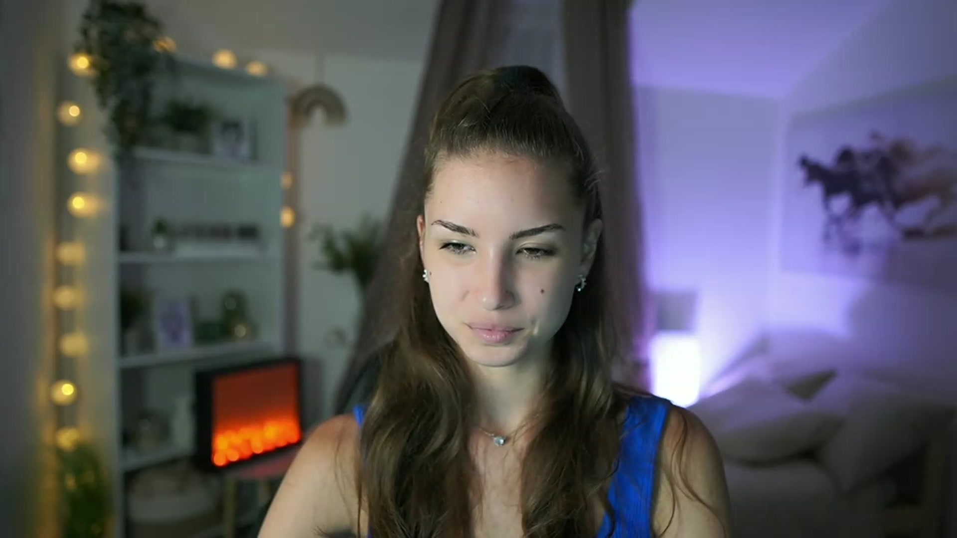 Gallery image thumbnail from Shy_jane's myfreecams stream on, 08/19/2023, 17:32 image 16 of 20