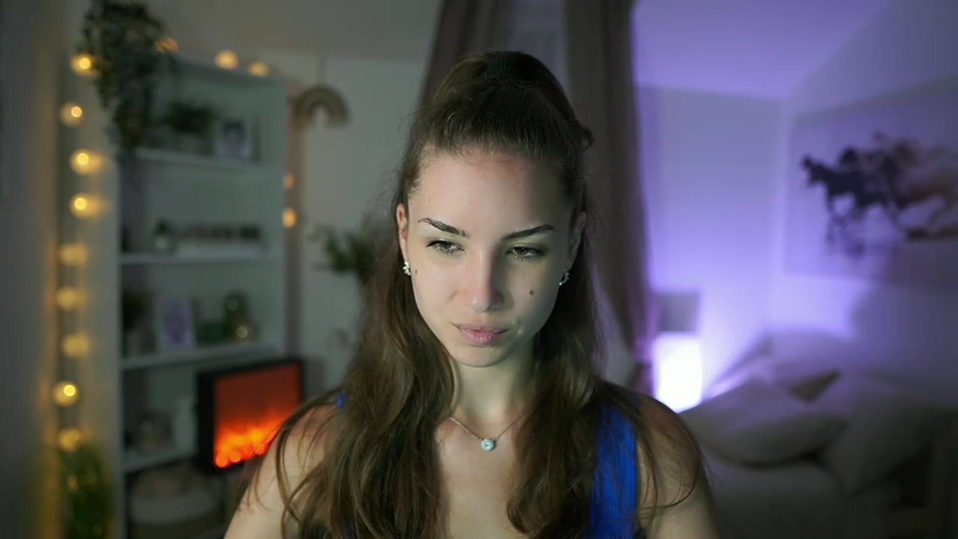 Gallery image thumbnail from Shy_jane's myfreecams stream on, 08/19/2023, 17:32 image 5 of 20