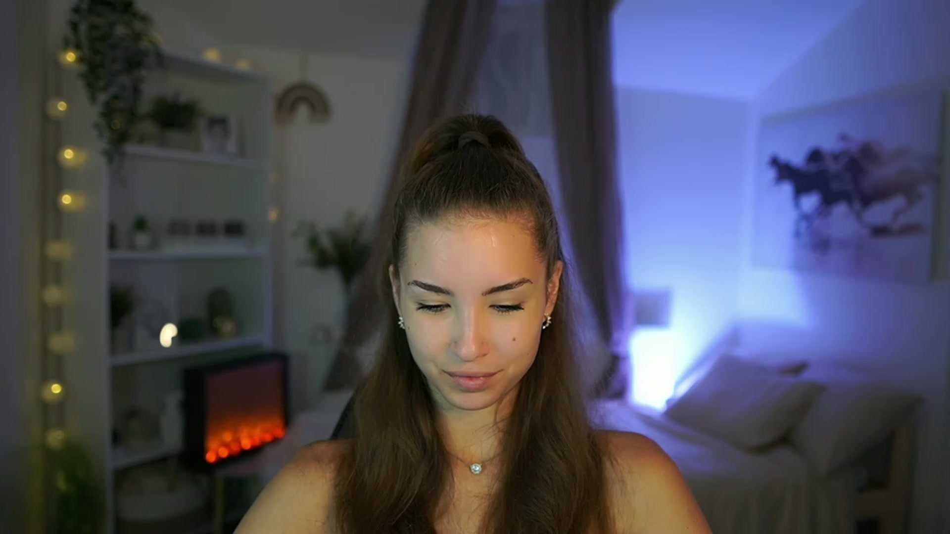 Gallery image thumbnail from Shy_jane's myfreecams stream on, 08/23/2023, 09:29 image 4 of 20