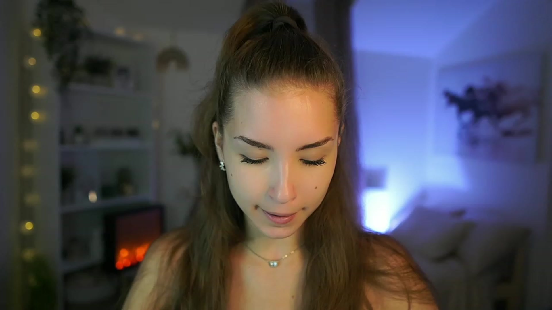 Gallery image thumbnail from Shy_jane's myfreecams stream on, 08/23/2023, 09:29 image 11 of 20