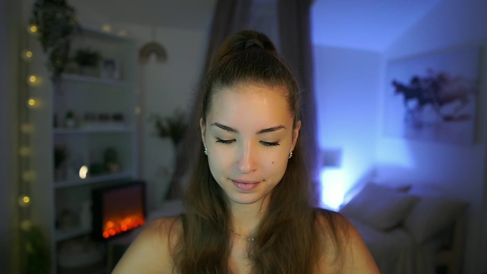 Gallery image thumbnail from Shy_jane's myfreecams stream on, 08/23/2023, 09:29 image 16 of 20