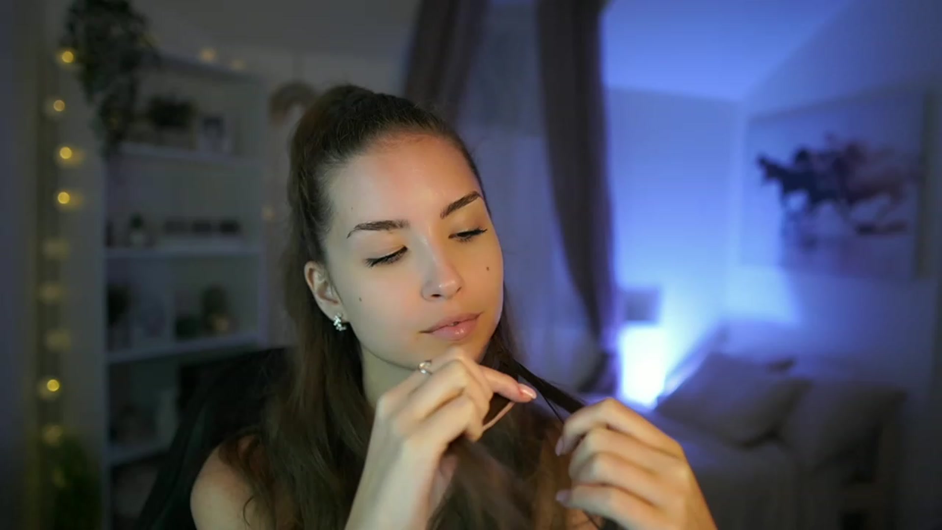 Gallery image thumbnail from Shy_jane's myfreecams stream on, 08/23/2023, 11:14 image 1 of 20