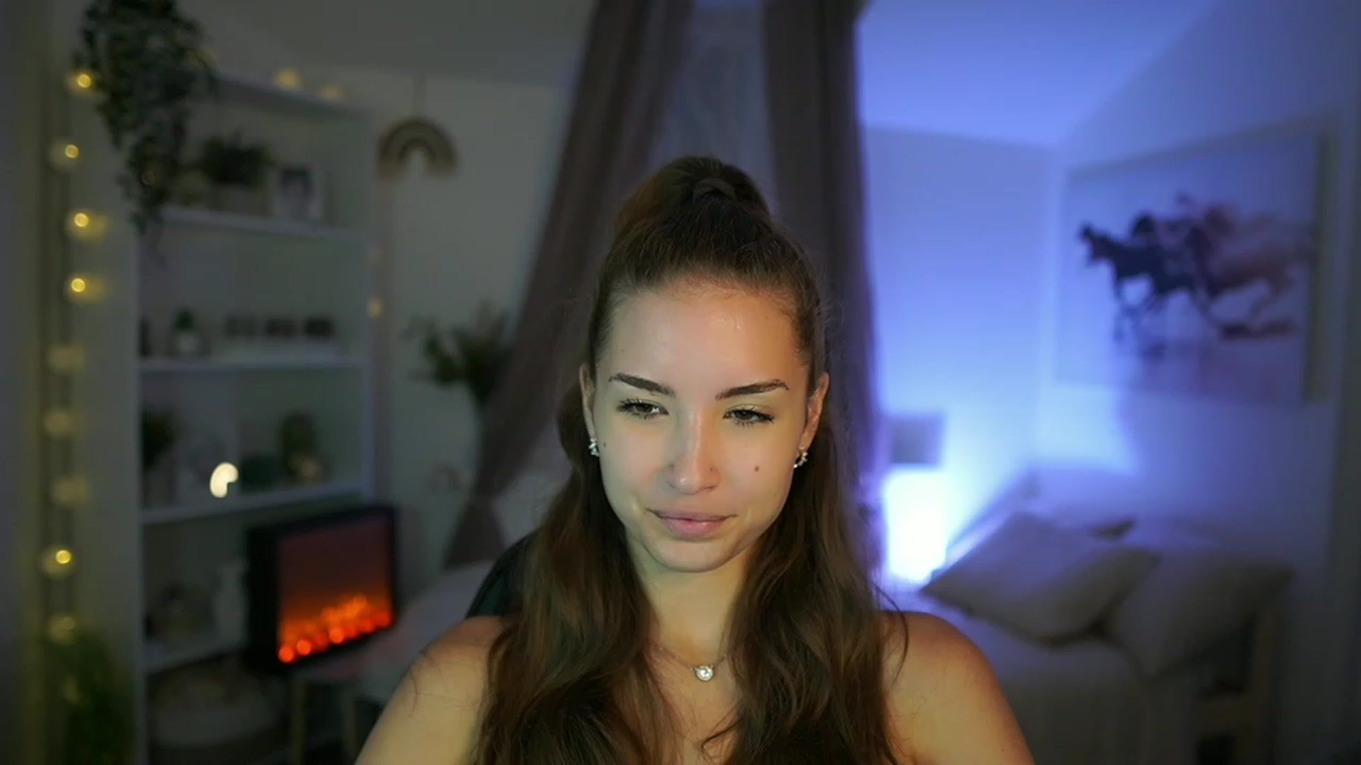 Gallery image thumbnail from Shy_jane's myfreecams stream on, 08/23/2023, 12:24 image 1 of 20