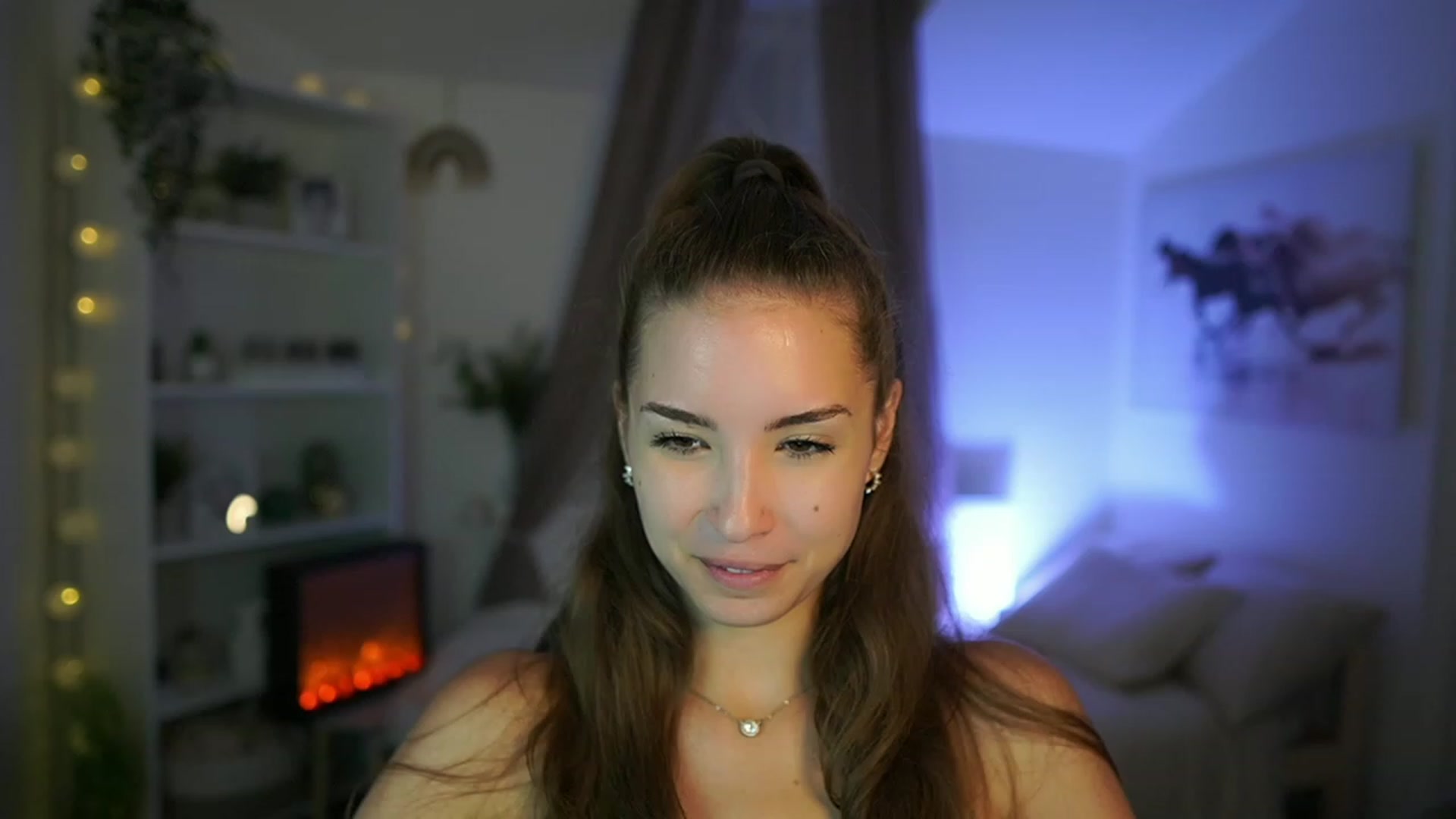 Gallery image thumbnail from Shy_jane's myfreecams stream on, 08/23/2023, 12:24 image 6 of 20