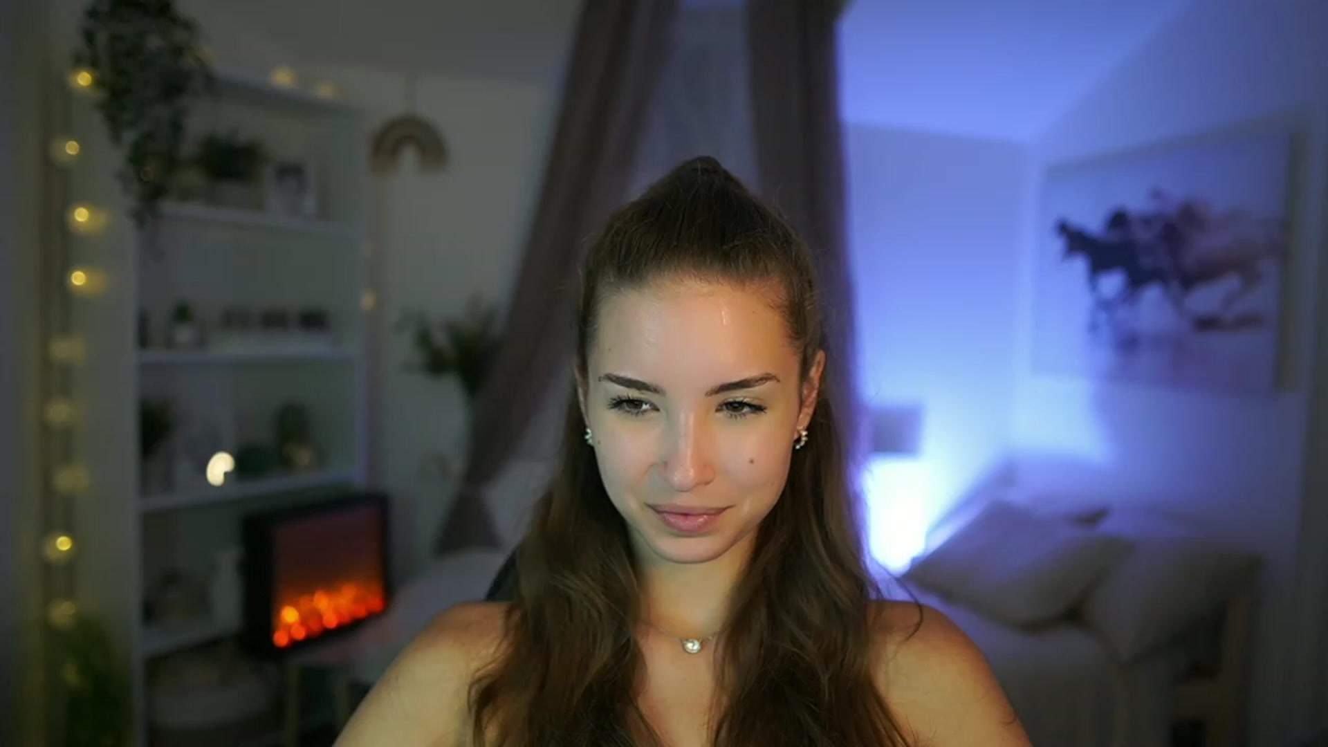 Gallery image thumbnail from Shy_jane's myfreecams stream on, 08/23/2023, 14:16 image 2 of 20