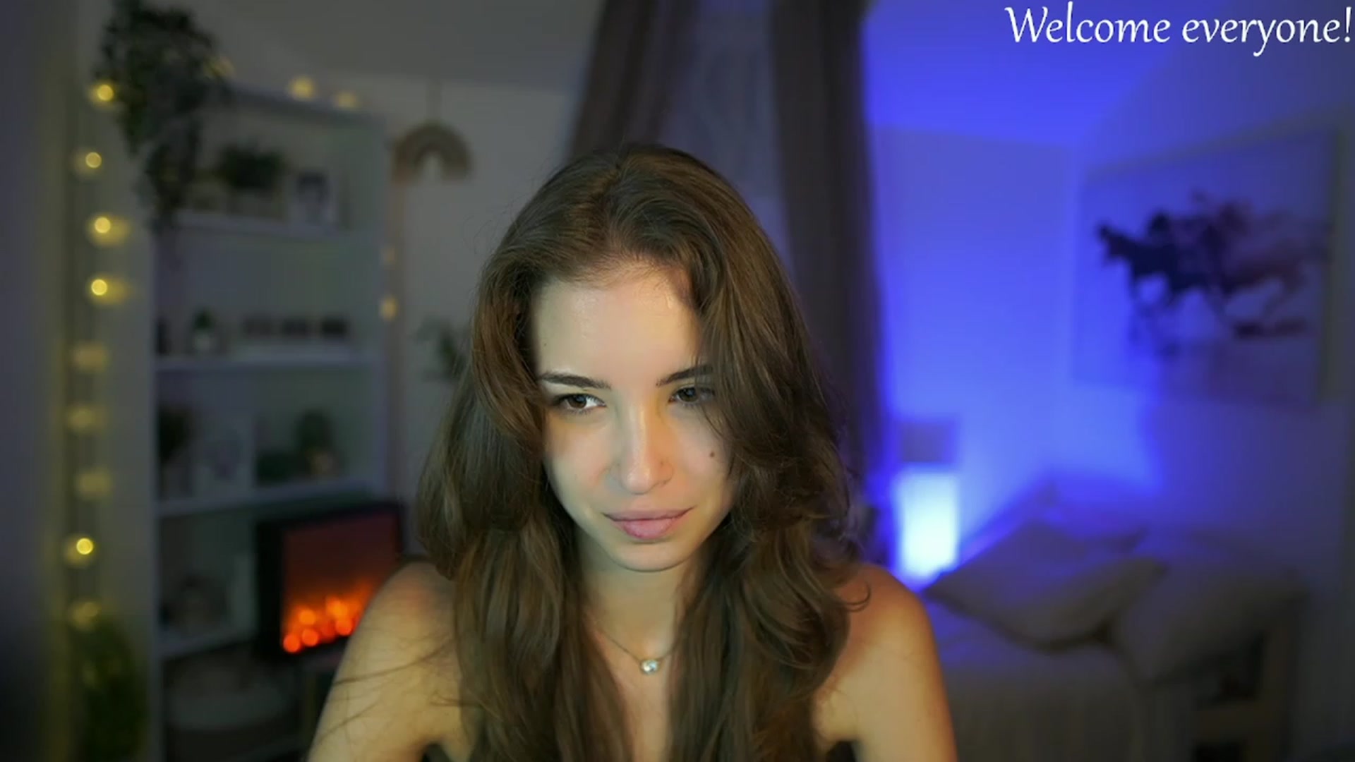 Gallery image thumbnail from Shy_jane's myfreecams stream on, 08/27/2023, 16:20 image 3 of 20