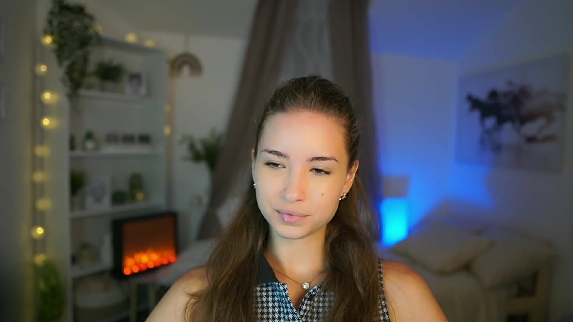 Gallery image thumbnail from Shy_jane's myfreecams stream on, 08/28/2023, 11:57 image 1 of 20