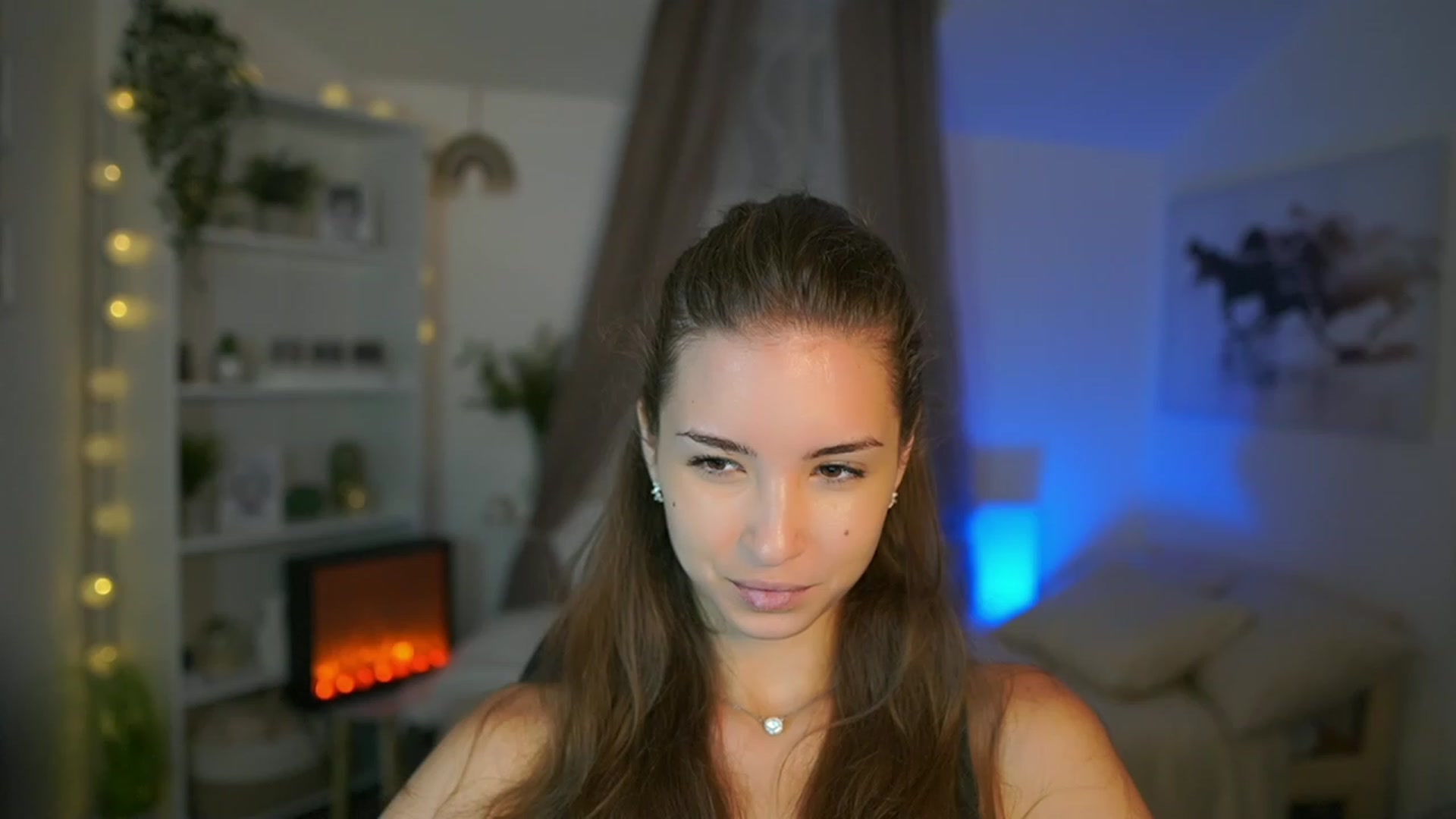Gallery image thumbnail from Shy_jane's myfreecams stream on, 08/28/2023, 11:57 image 16 of 20